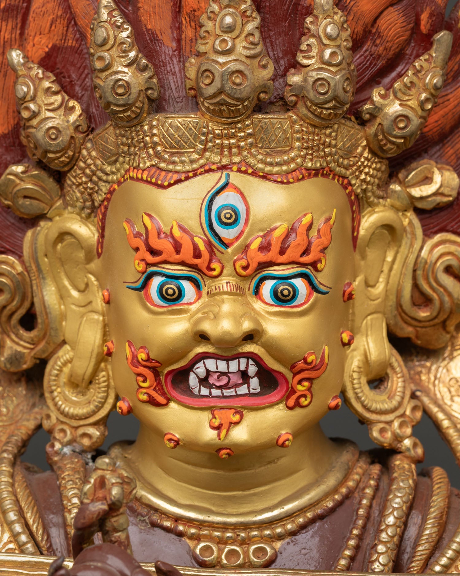 Shakya Mahakala Statue – Tibetan Buddhist Religious Artwork