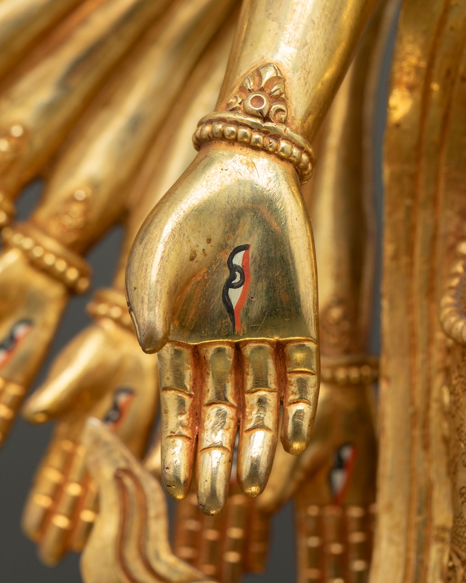 1000-Armed Chenrezig Statue | Buddhist Art of Infinite Mercy