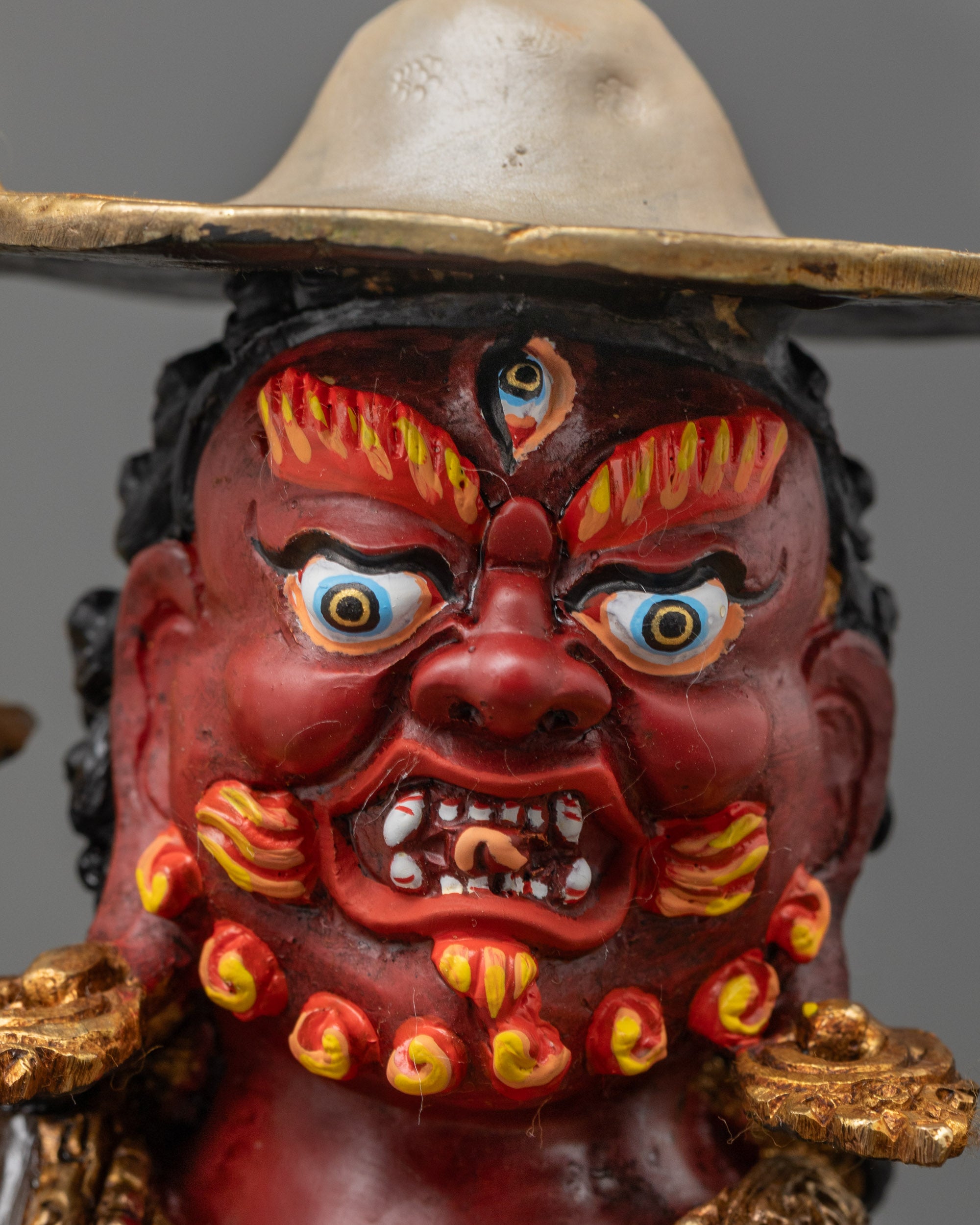 Damchen Garwa Nagpo Statue | Himalayan Wrathful Protector Deity
