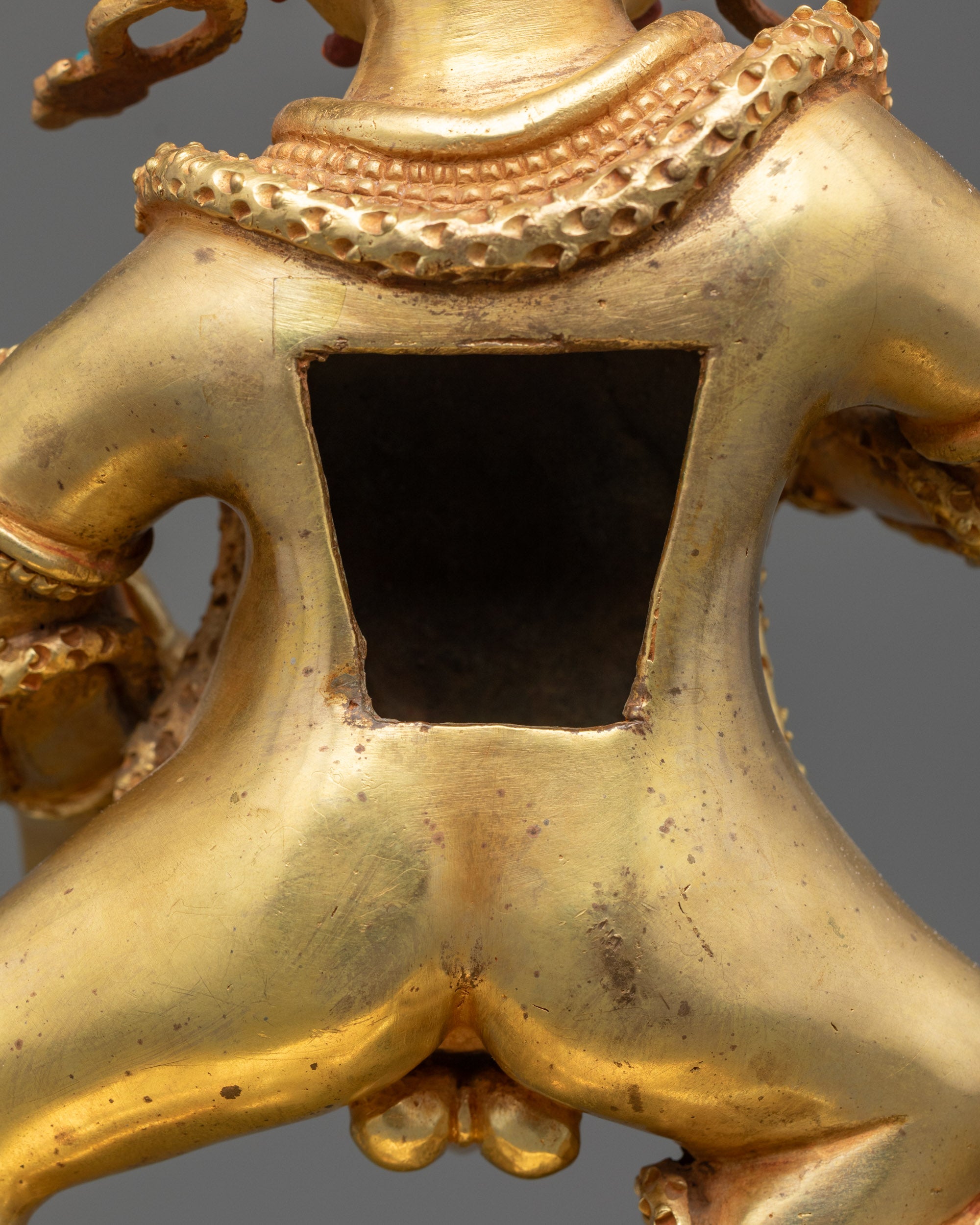 Nakpo Dzambhala Sculpture | Traditional Tibetan Wealth God Statue