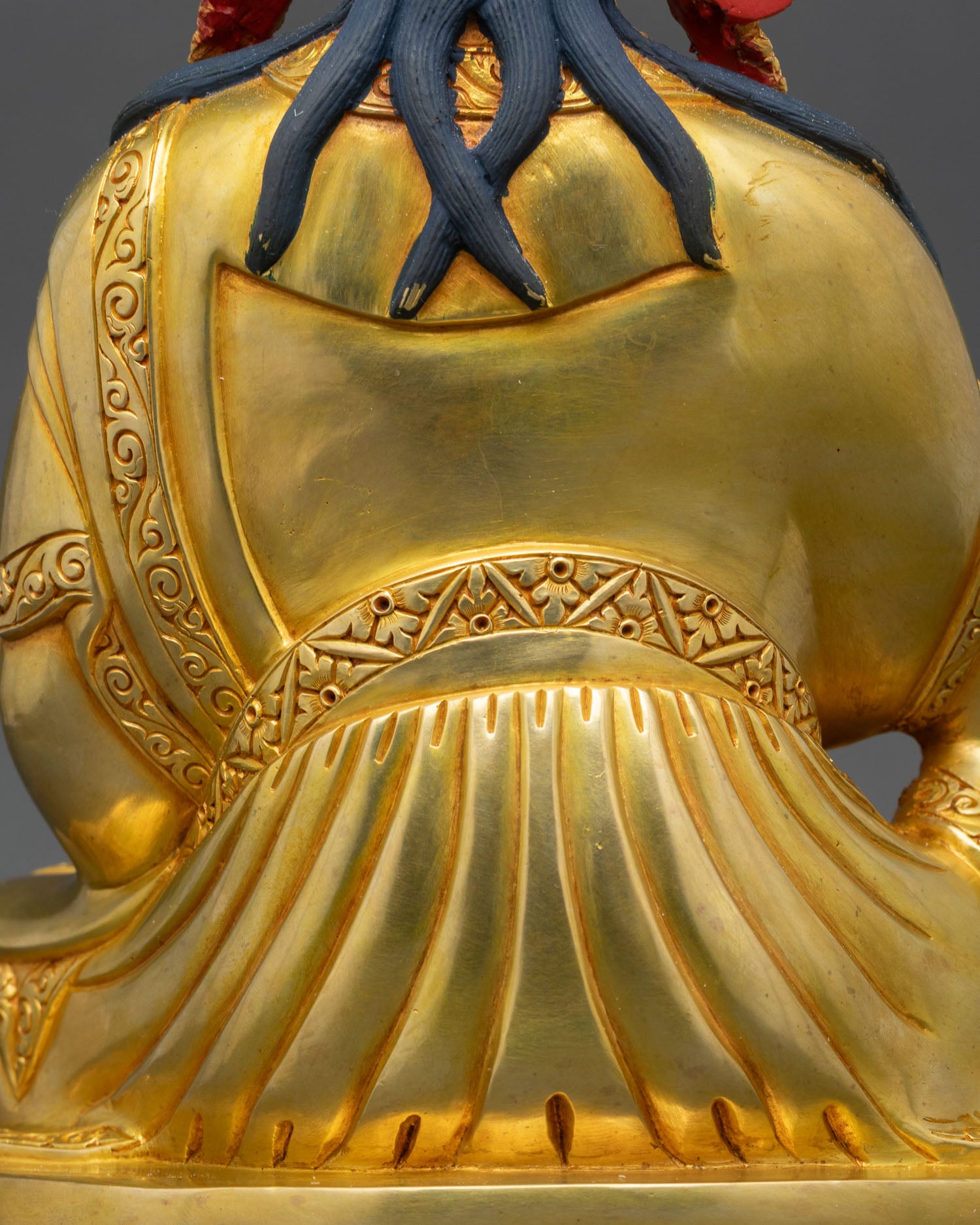 Guru Rinpoche Sculpture | Exquisite Buddhist Altar Statue