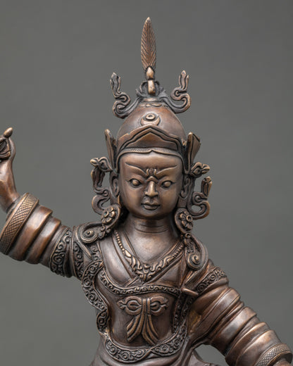 Guru Rinpoche Statue