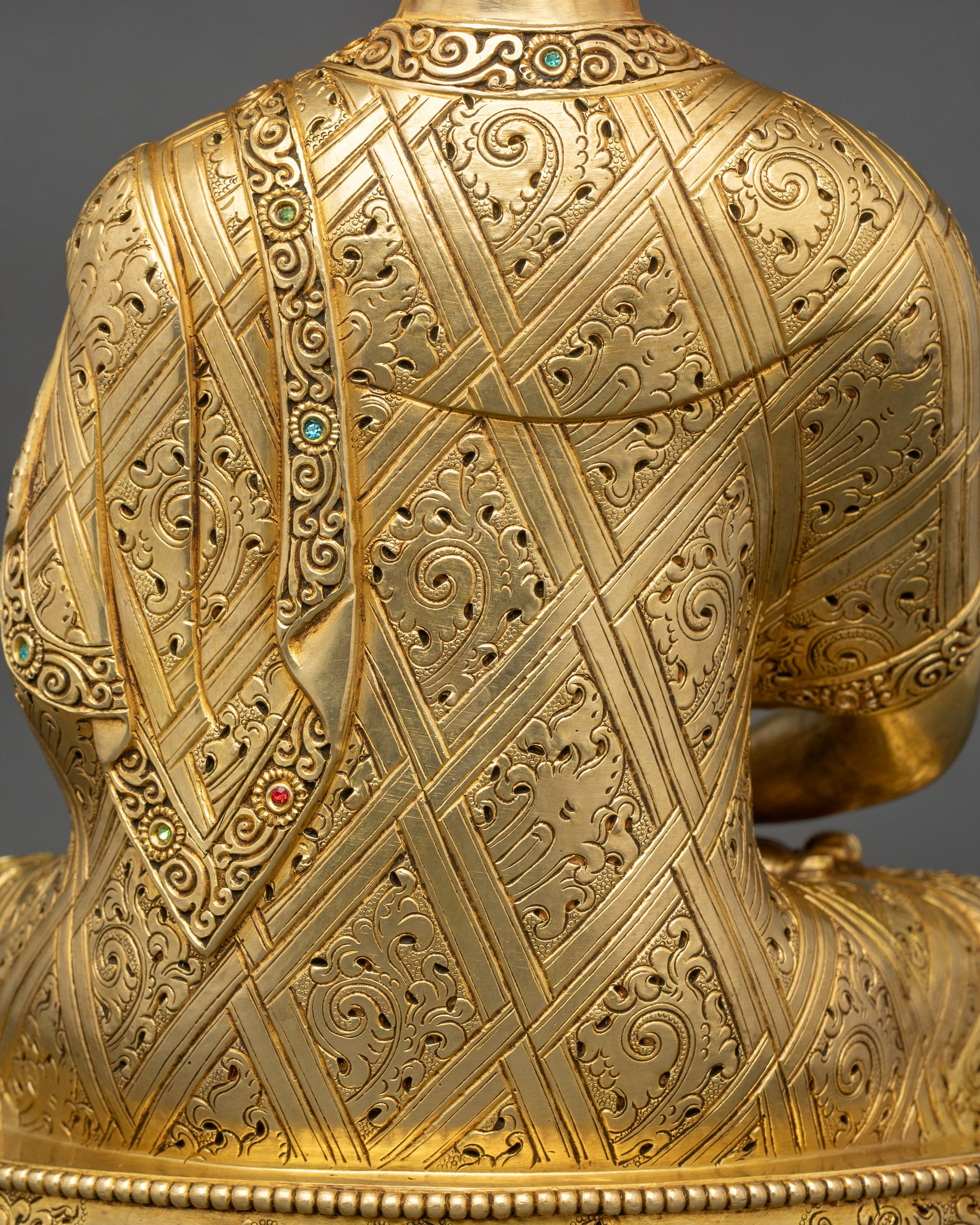 Amitabha Buddha Statue | High-Quality Buddhist Art for Tranquility