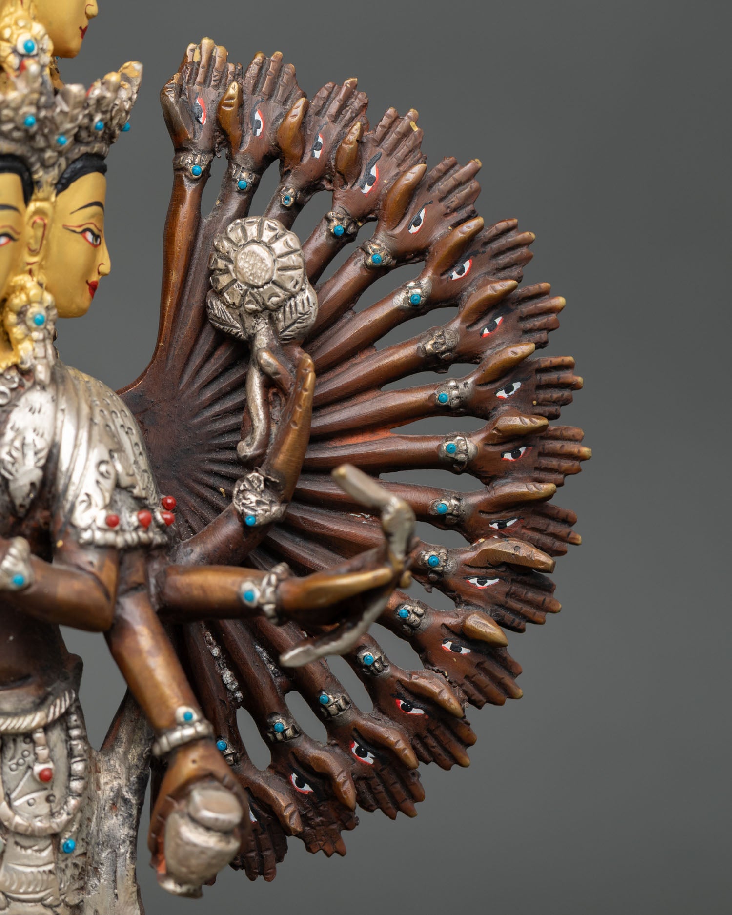 1000 Arm Chenrezig Statue
