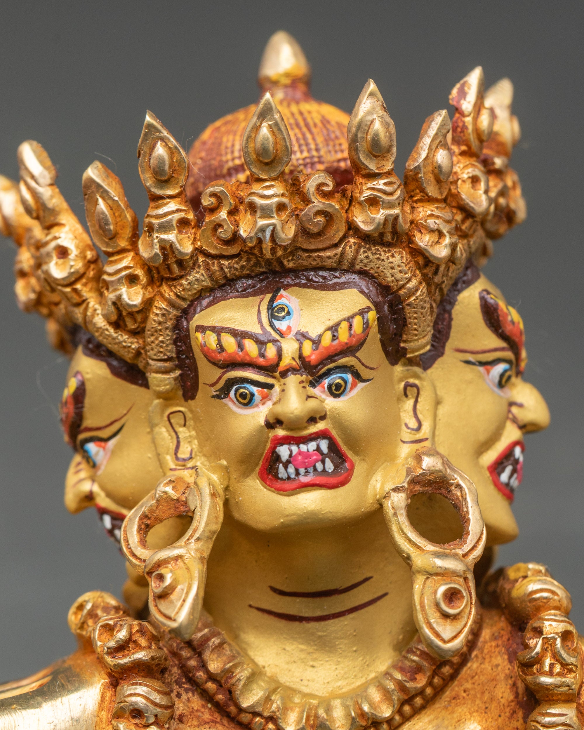 Sacred Kalachakra Statue – Buddhist Deity of Time & Enlightenment