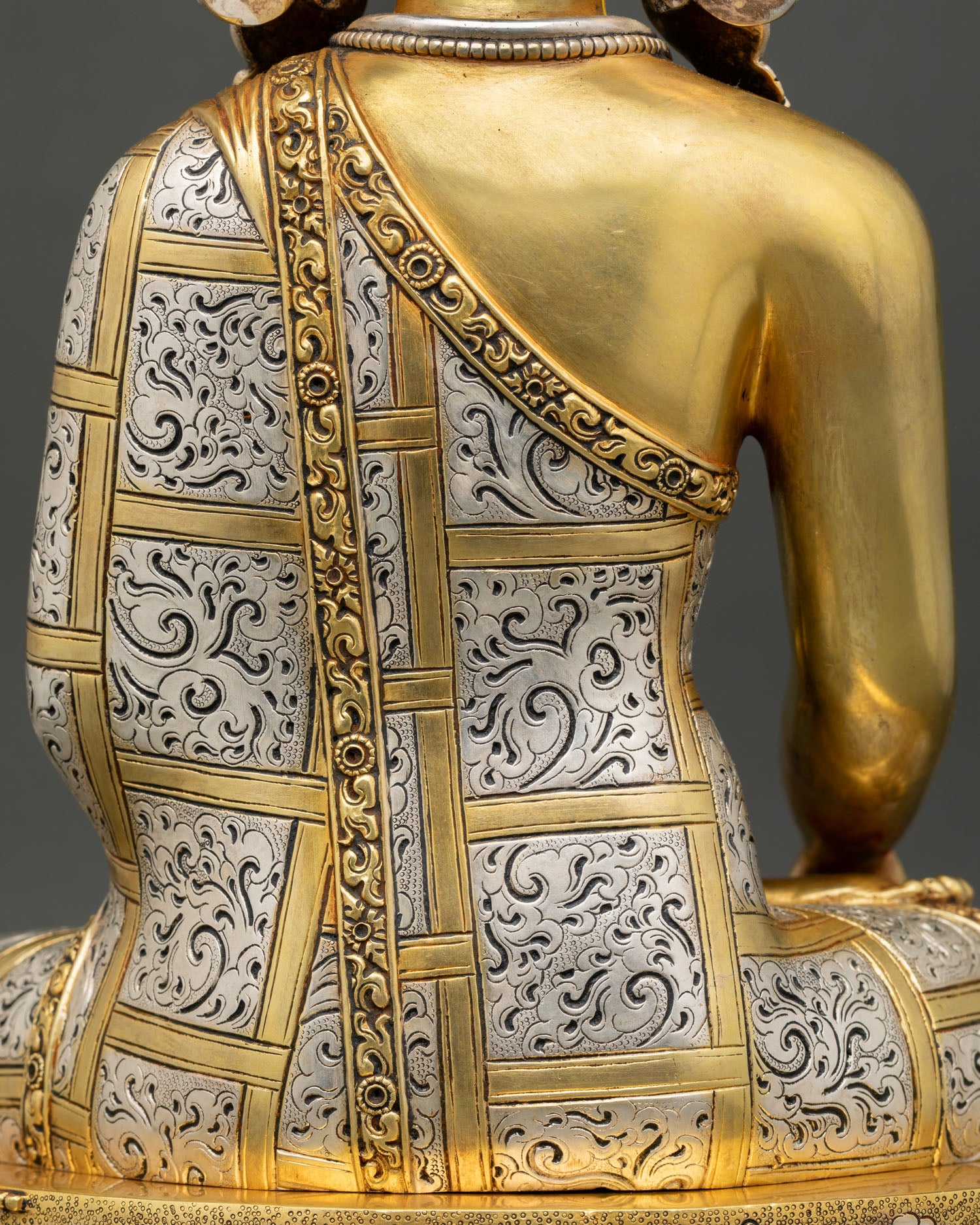 Crown Buddha Shakyamuni Statue