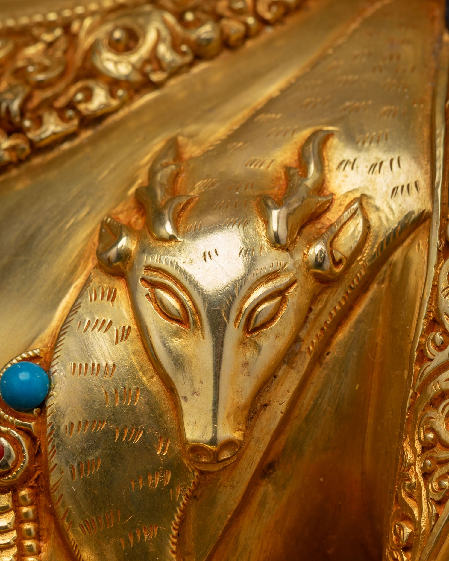 Embrace Compassion with Chenrezig Statue | Exclusive Buddhist Artwork