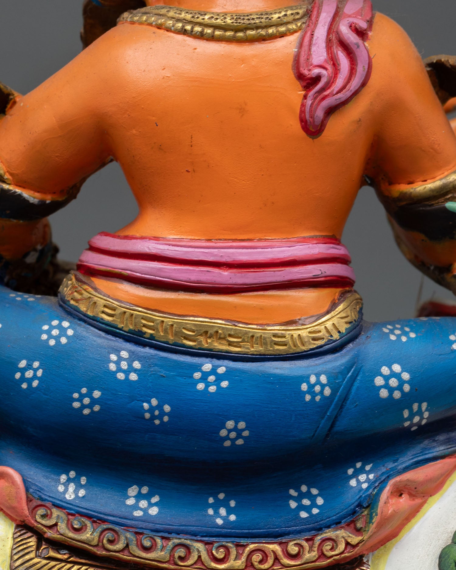 Nmotoshe Statue