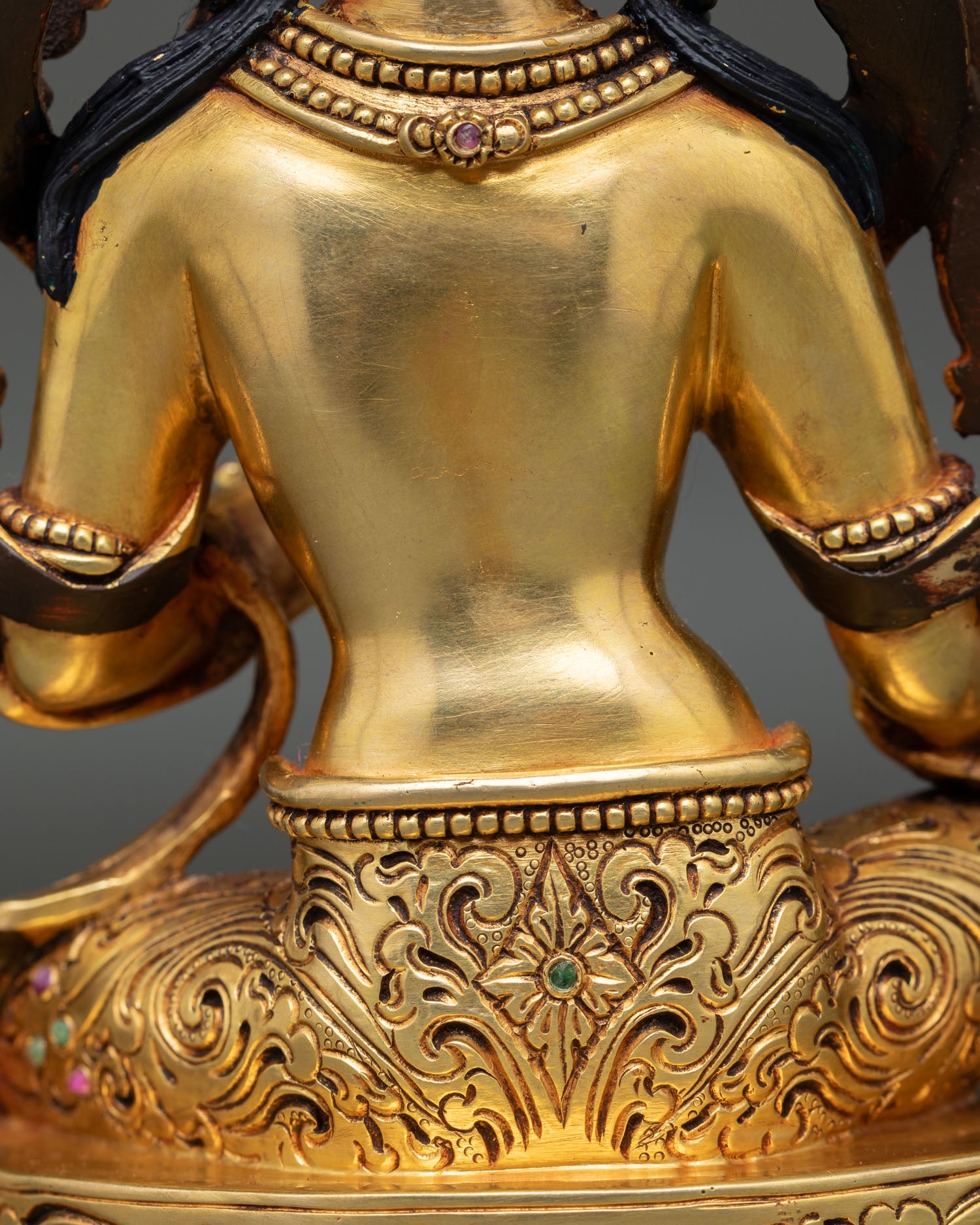 Green Tara Statue – Buddhist Decor for Peace & Harmony