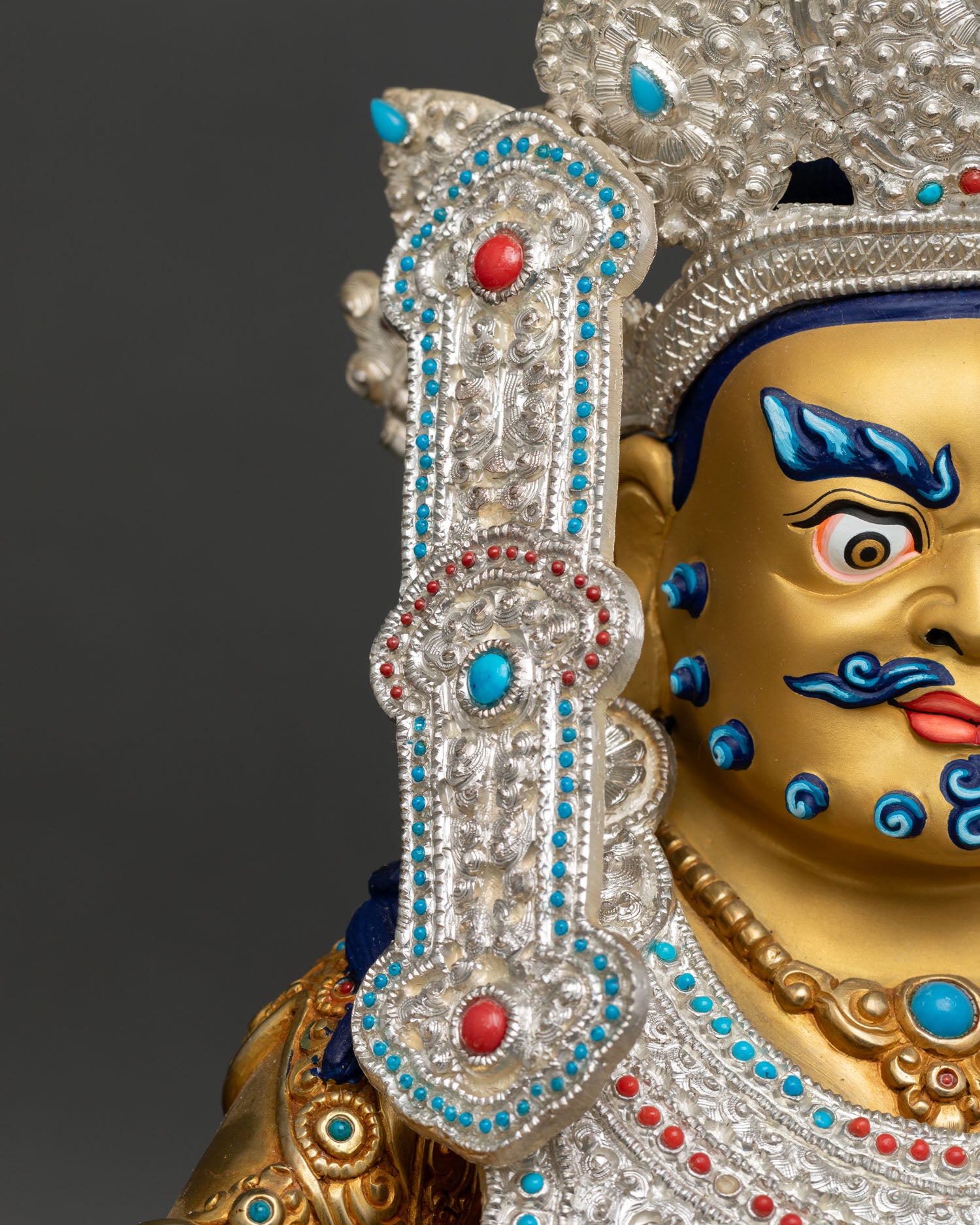 Dzambhala Statue