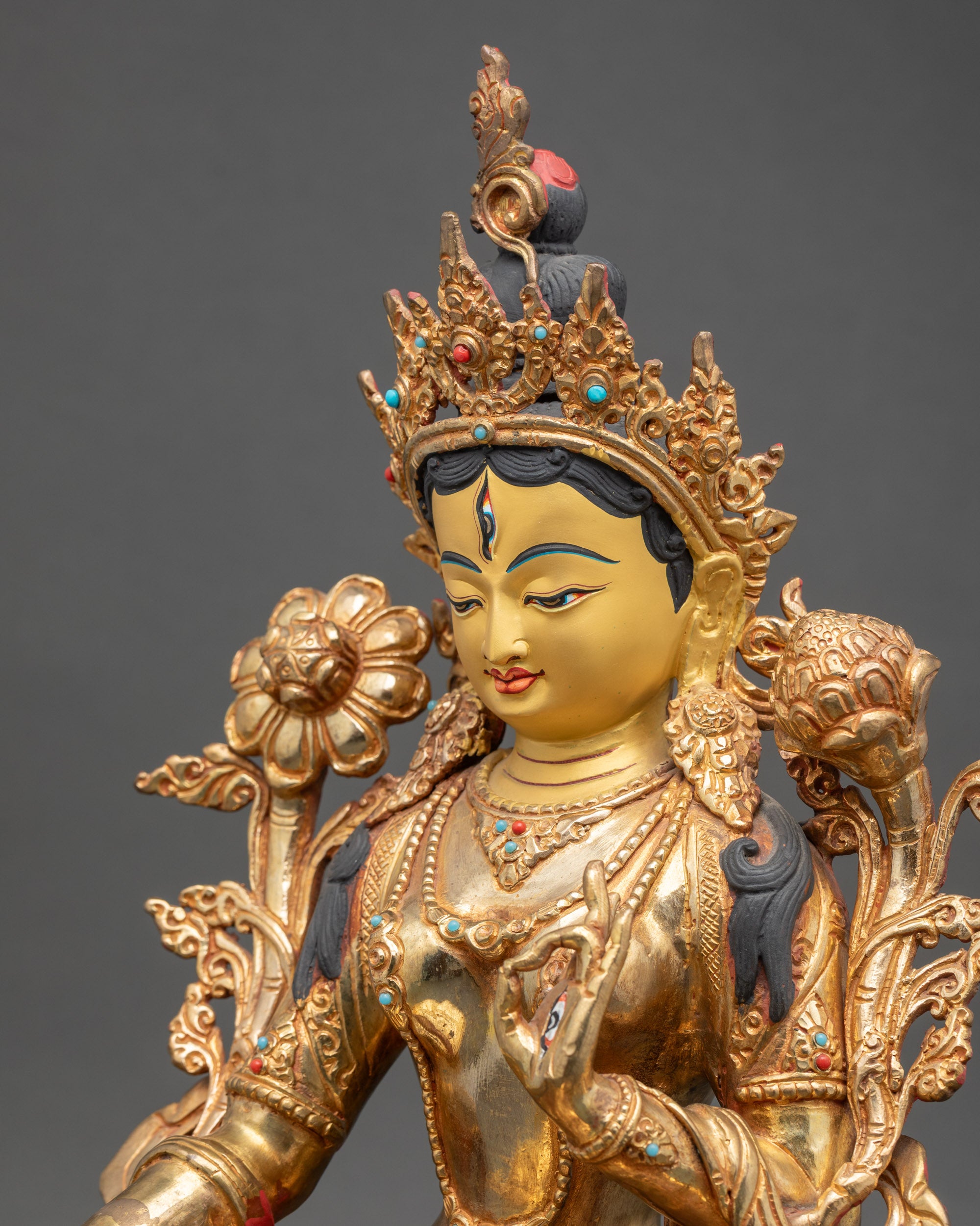 Beautiful White Tara Statue - A Symbol of Purity and Truth