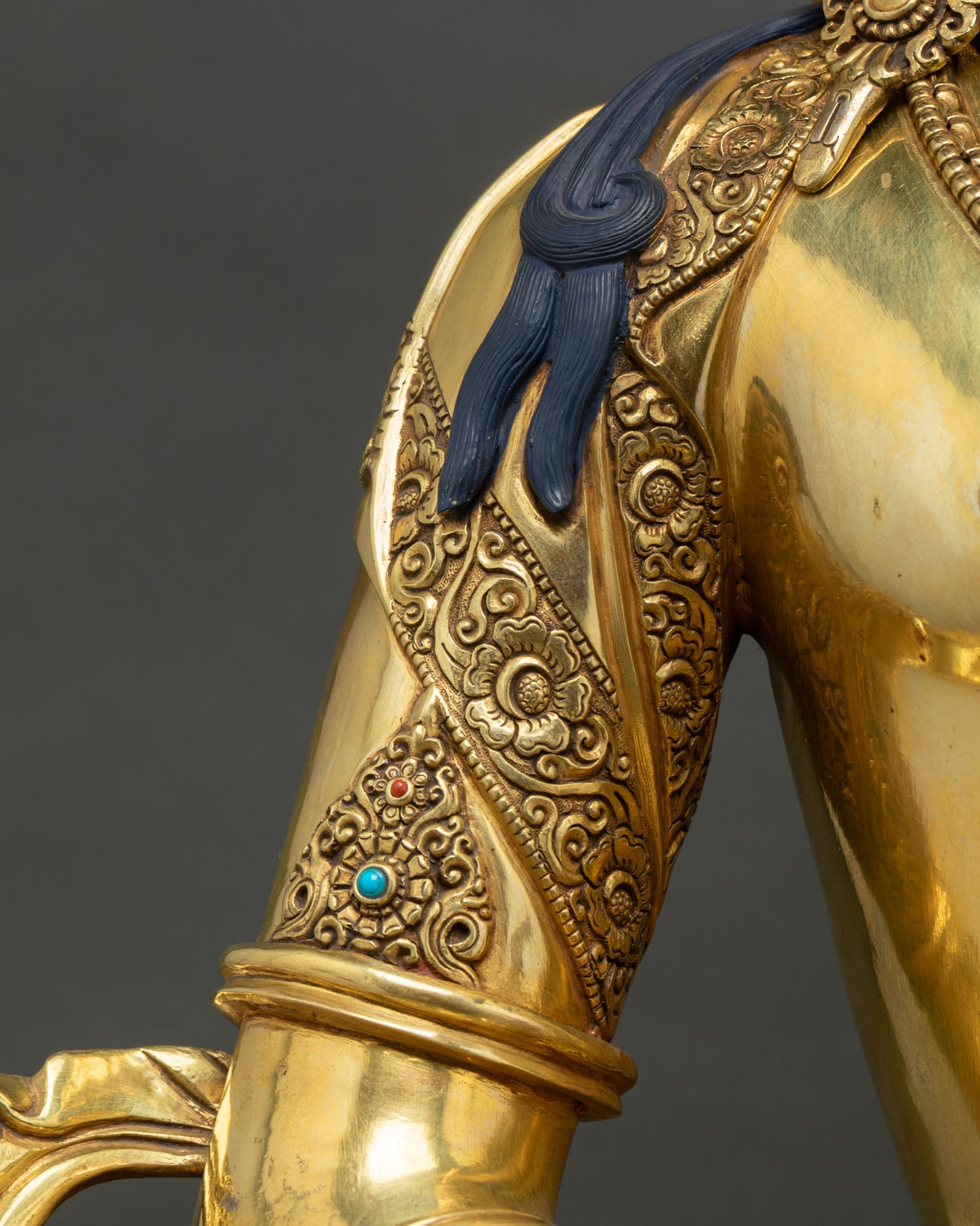 Large Amitayus Statue (80cm) – Enhance Longevity & Spiritual Well-being