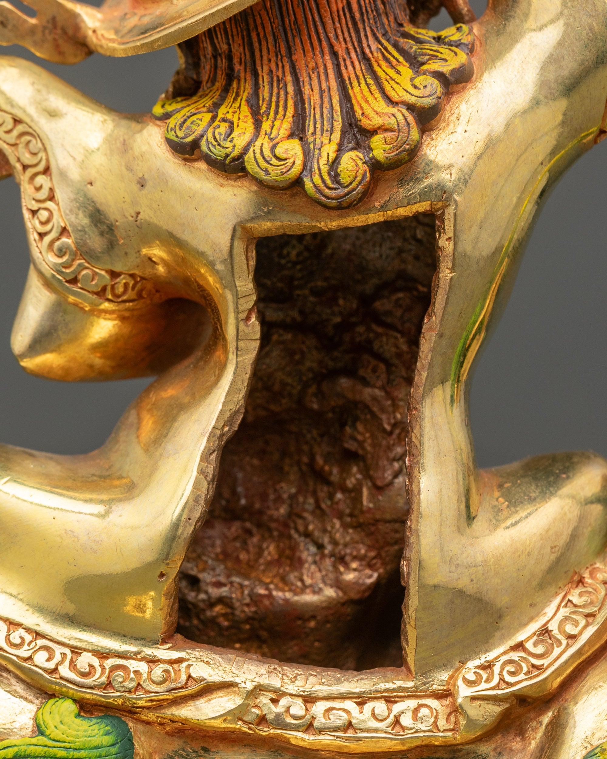Dorje Legpa Statue – Dharma Protector in Vajrayana Buddhism