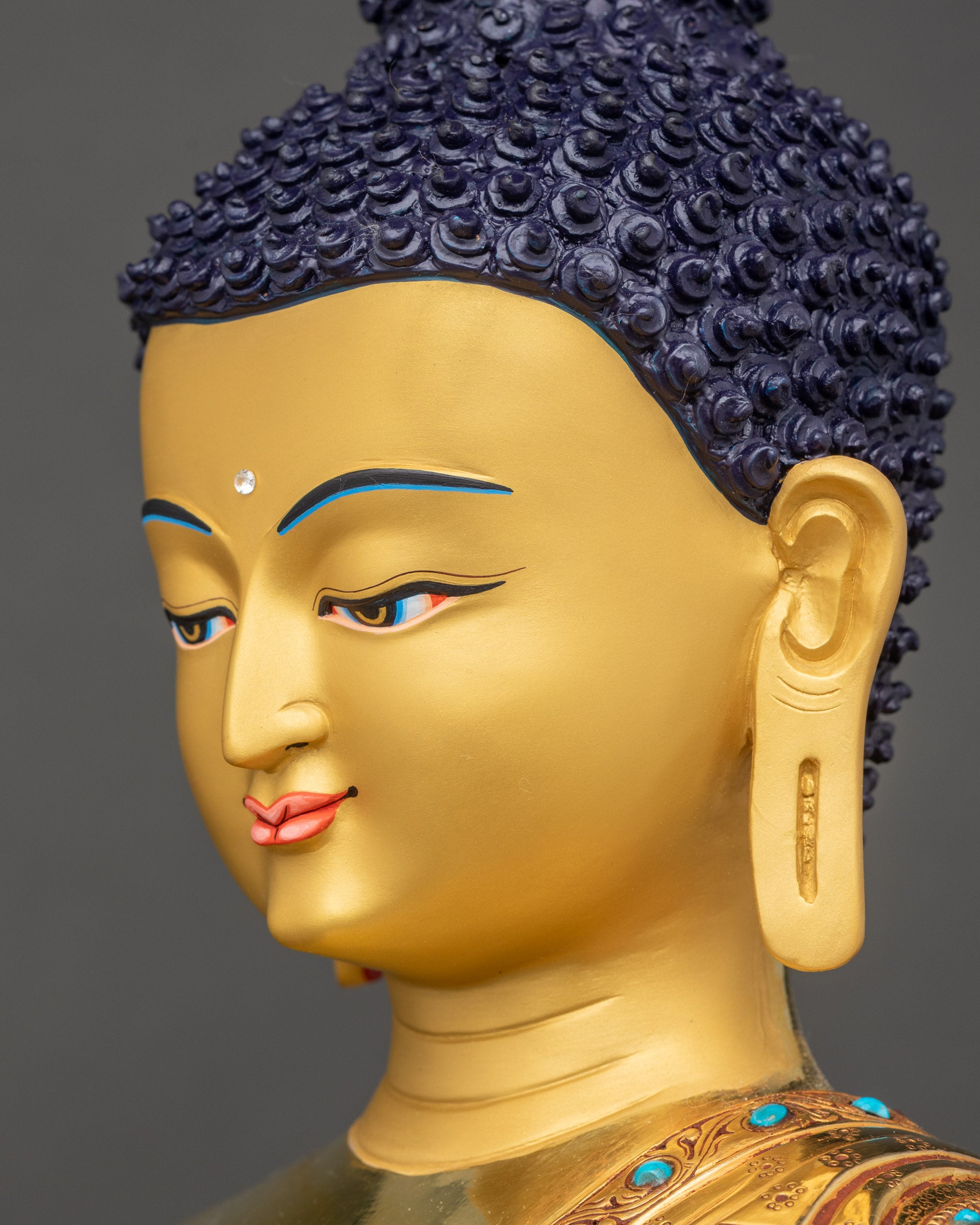 Buddha Shakyamuni Statue