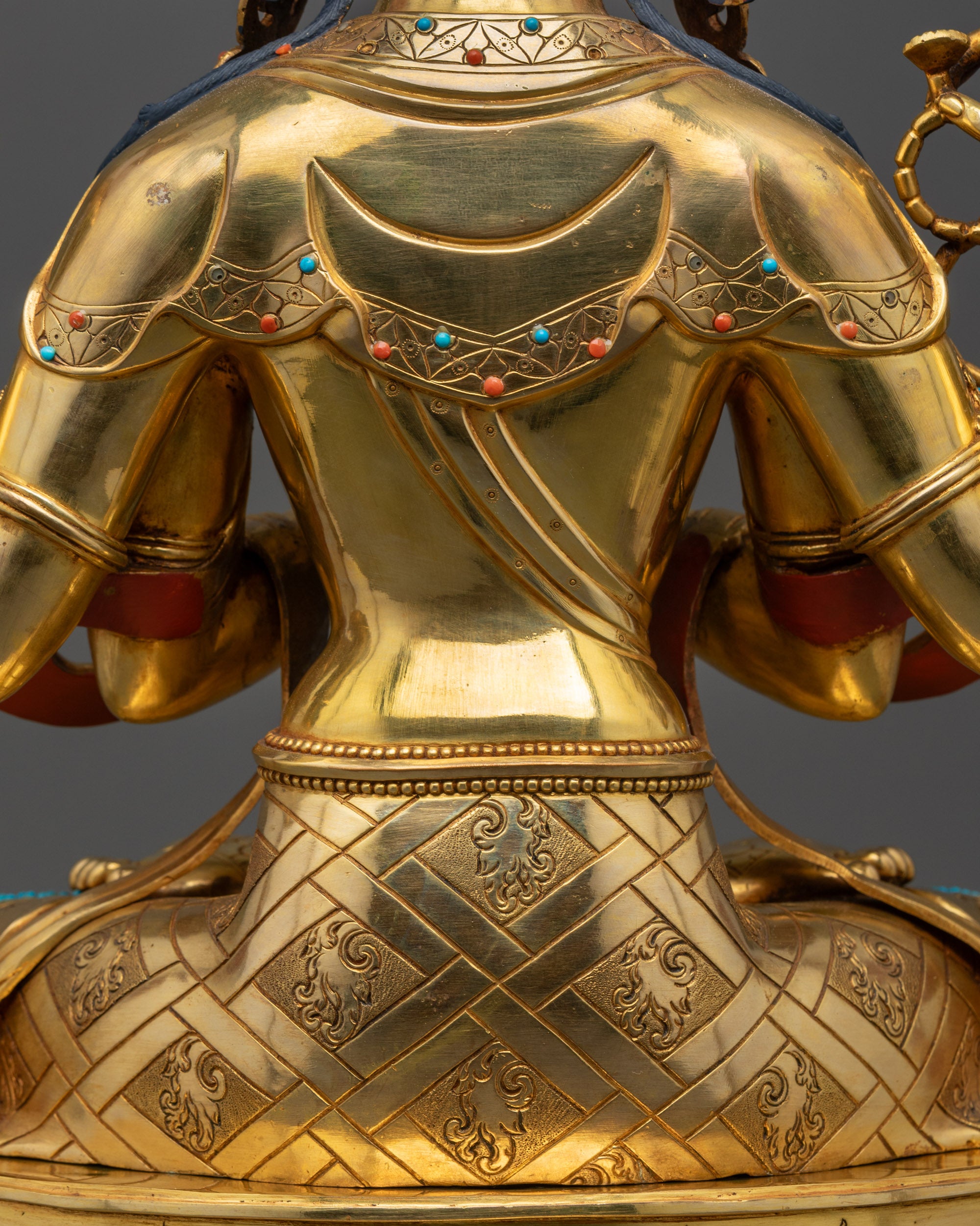 Sacred Tibetan Chenrezig Sculpture | Handcrafted Premium Sacred Altar