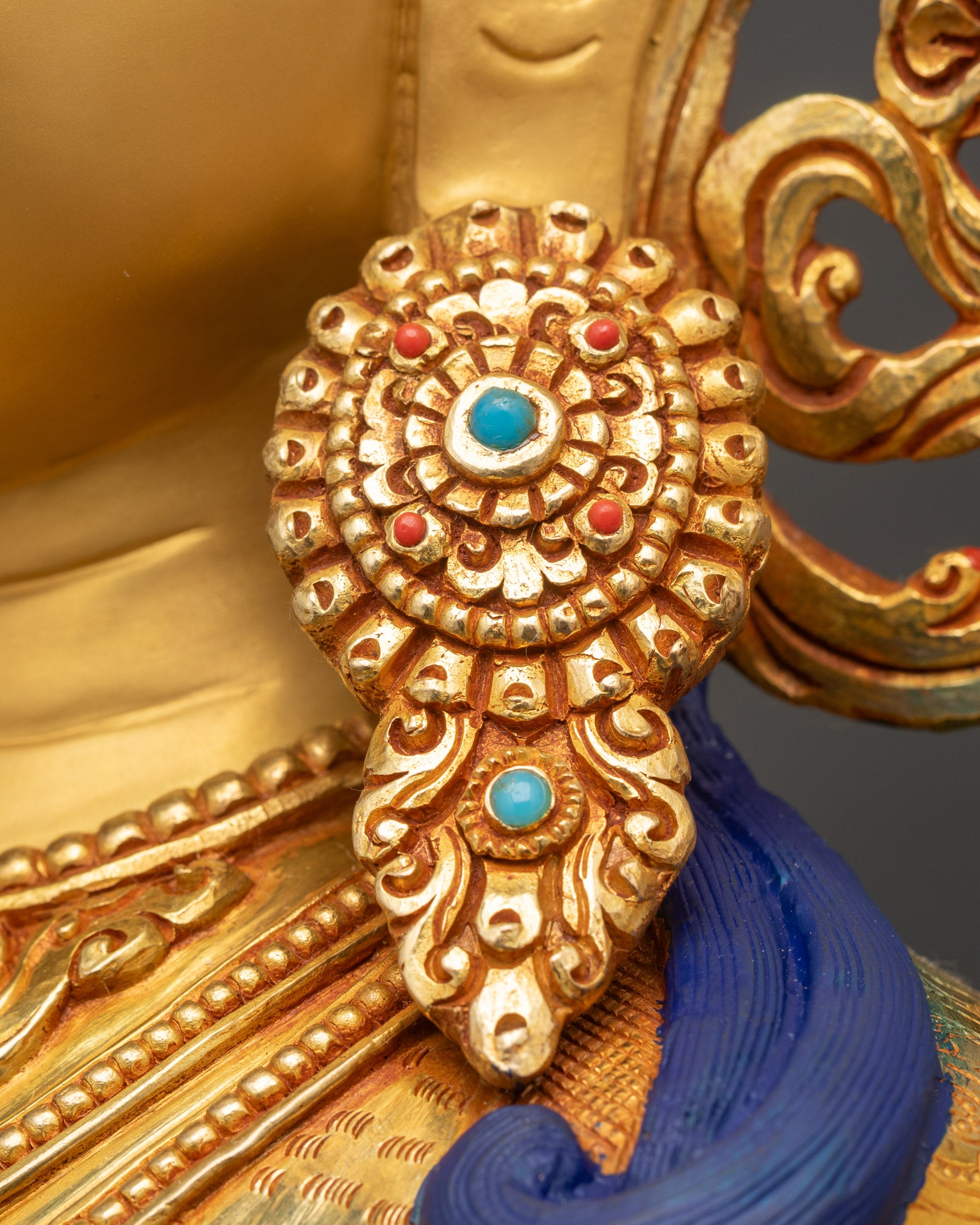 Chenrezig Sculpture | Four-Armed Bodhisattva of Compassion