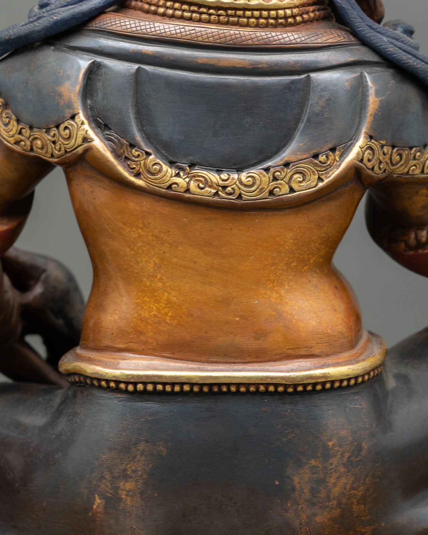 Dzambhala Statue – Authentic Nepalese Wealth Deity Sculpture