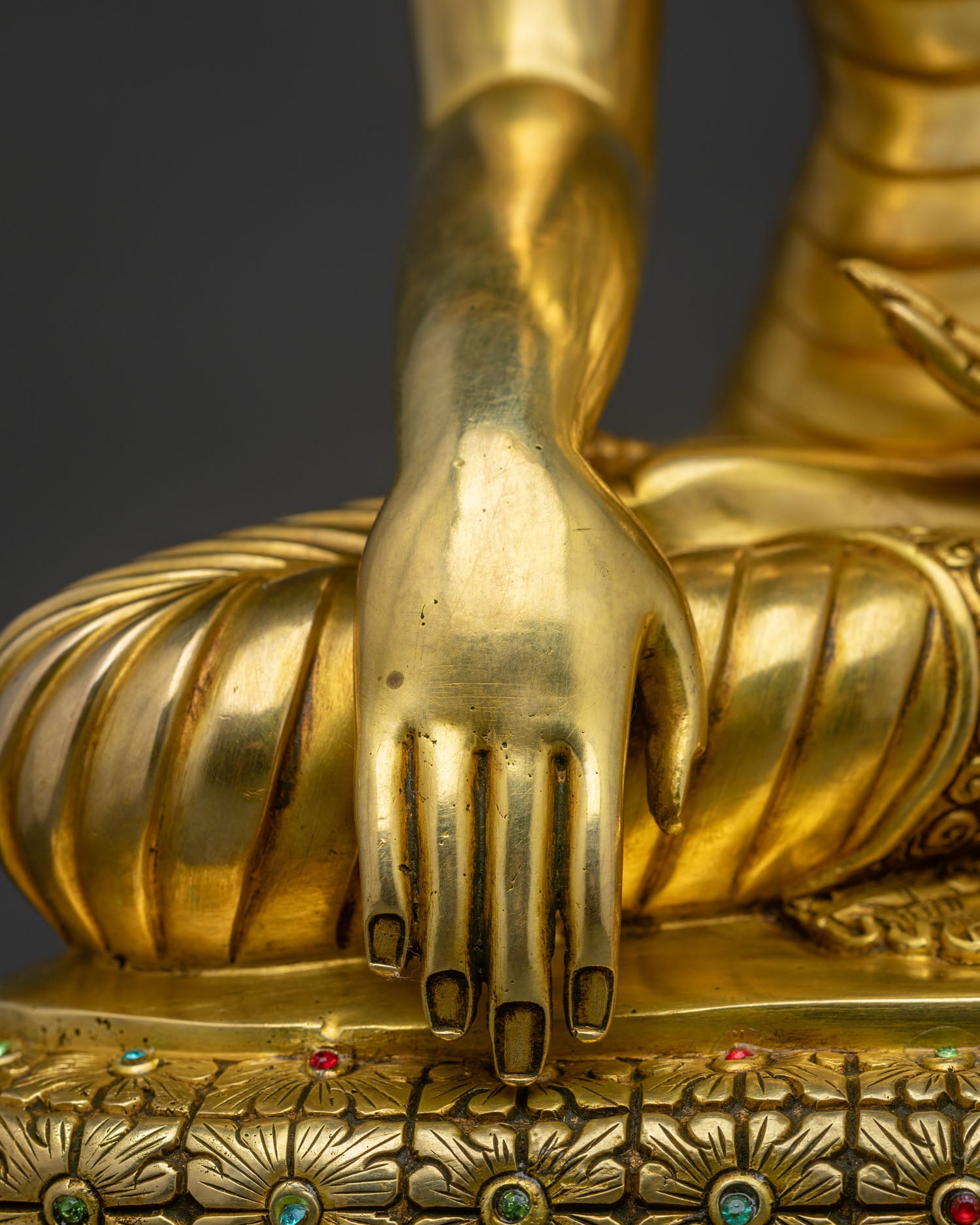 Shakyamuni Buddha (Siddhartha Gautama) Statue – Handmade In Nepal