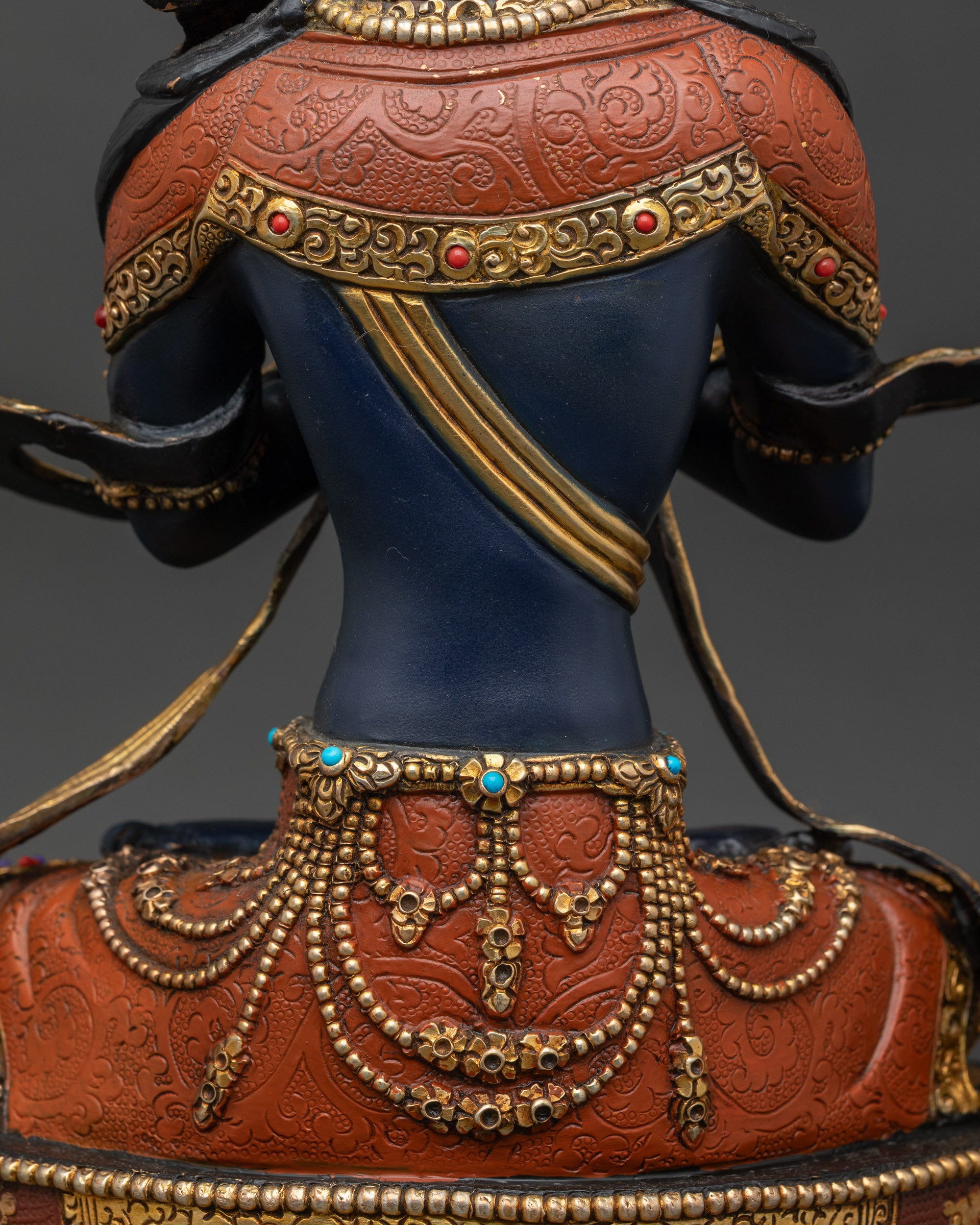Traditional Vajradhara Sculpture for Spiritual Clarity