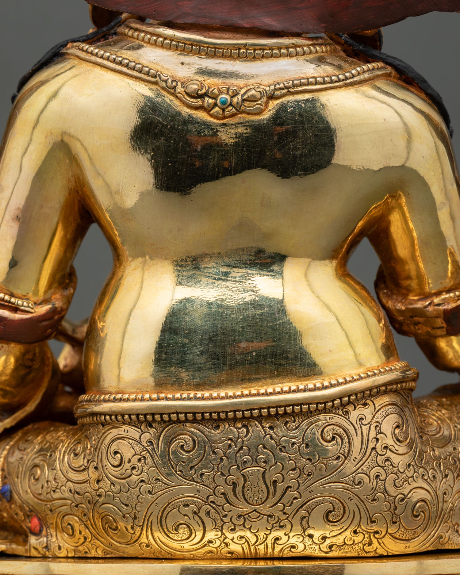 Dzambhala Statue – Embodiment of Prosperity and Financial Blessings