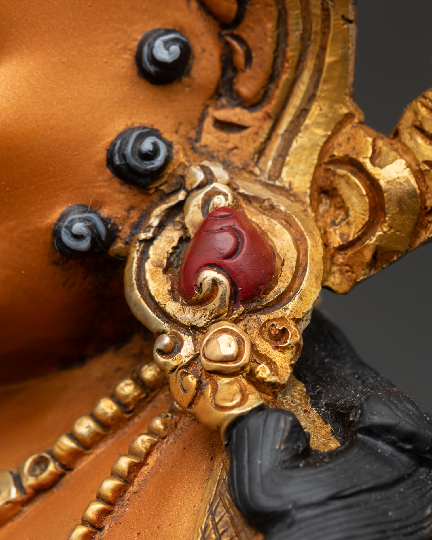 Dzambhala Statue | Handpainted Buddhist Sculpture Nepal