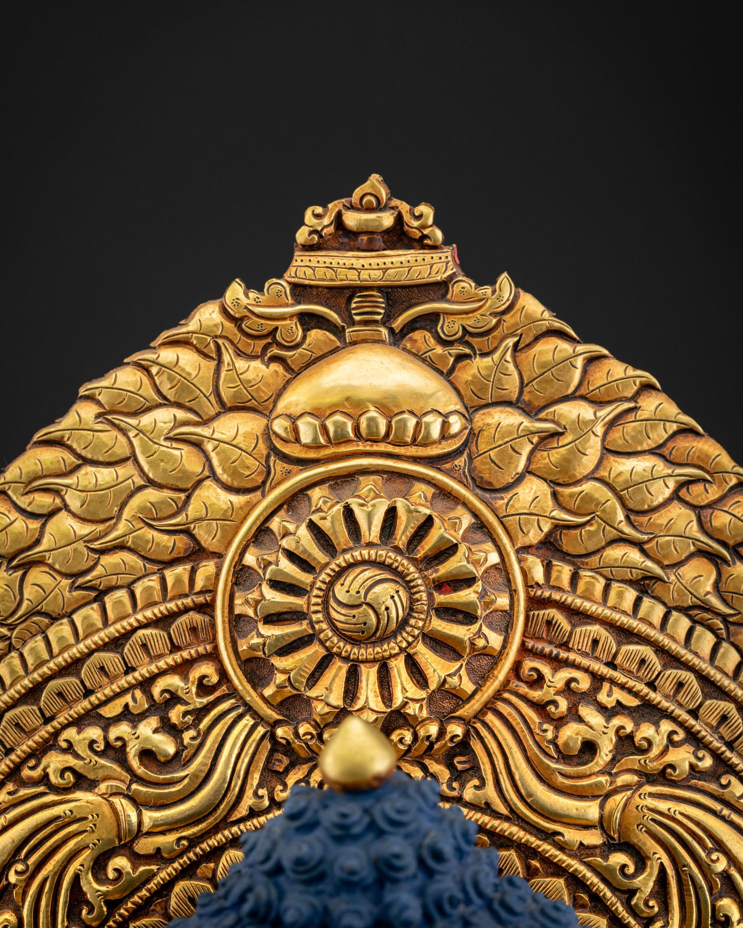 Medicine Buddha Statue – Divine Healer of Body and Mind