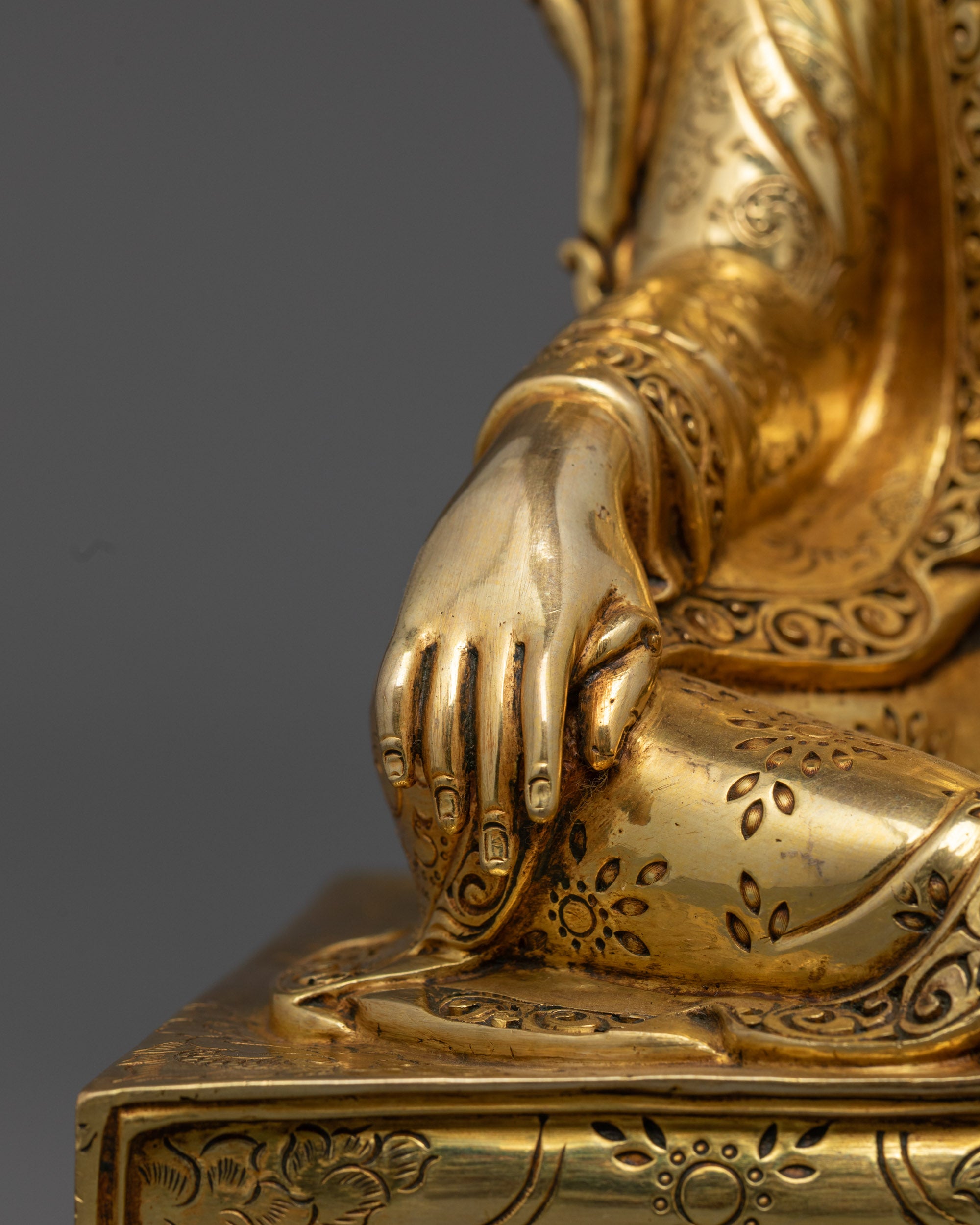 Buddhist King Trisong Detsen Statue for Home Decor | Nepalese Statues