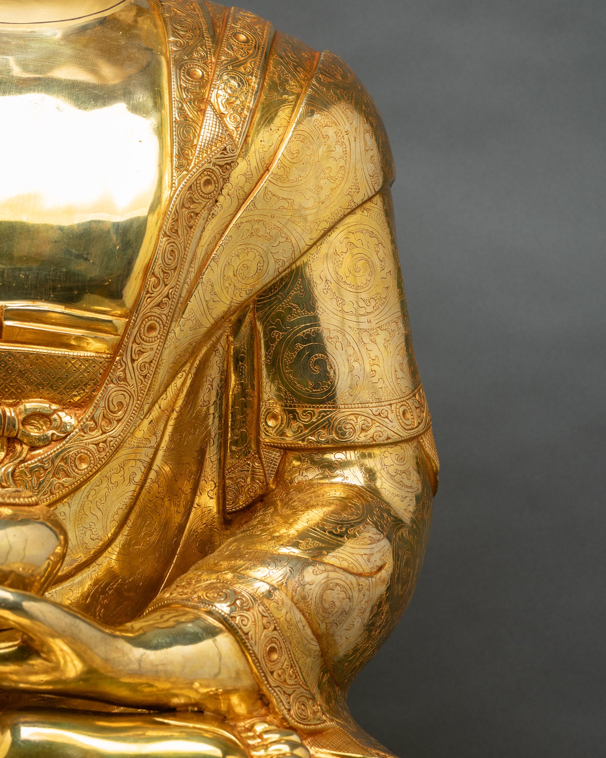 Grand Shakyamuni Buddha Statue | High Quality Buddhist Artwork