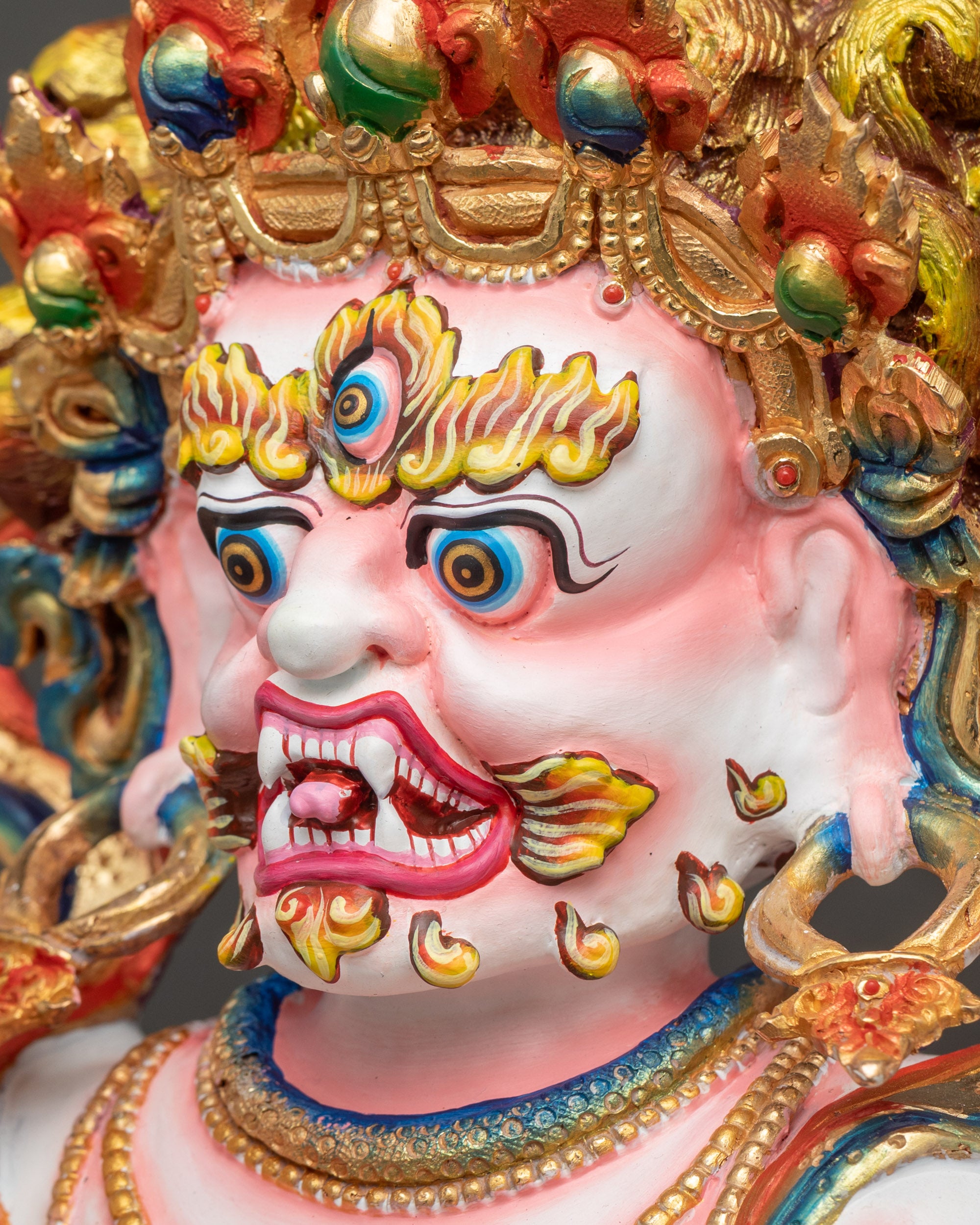 Sacred Shadbhuja Sita Mahakala Statue | Nepalese Buddhist Art