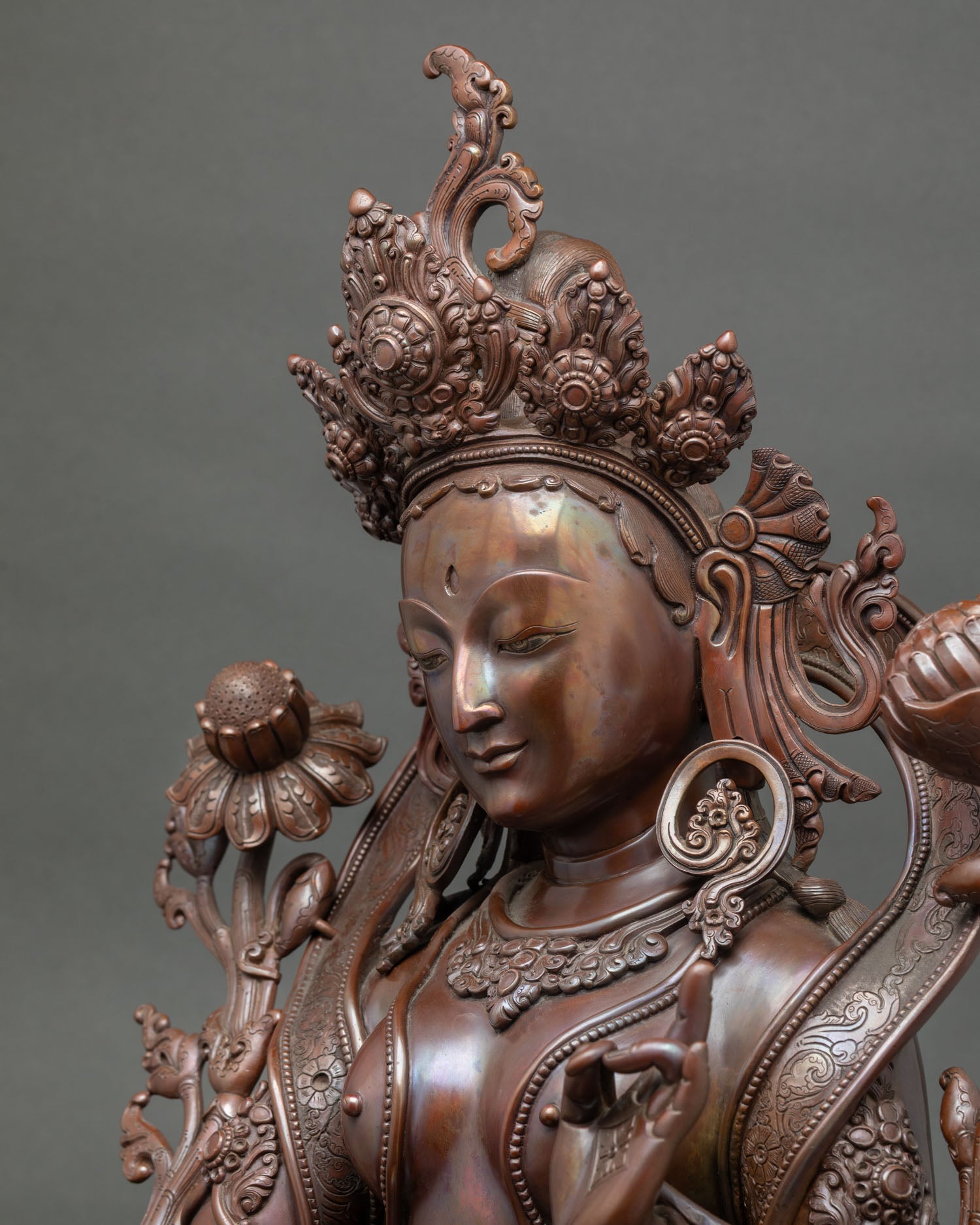 Elegant Green Tara Statue | Traditional Nepalese Craftsmanship