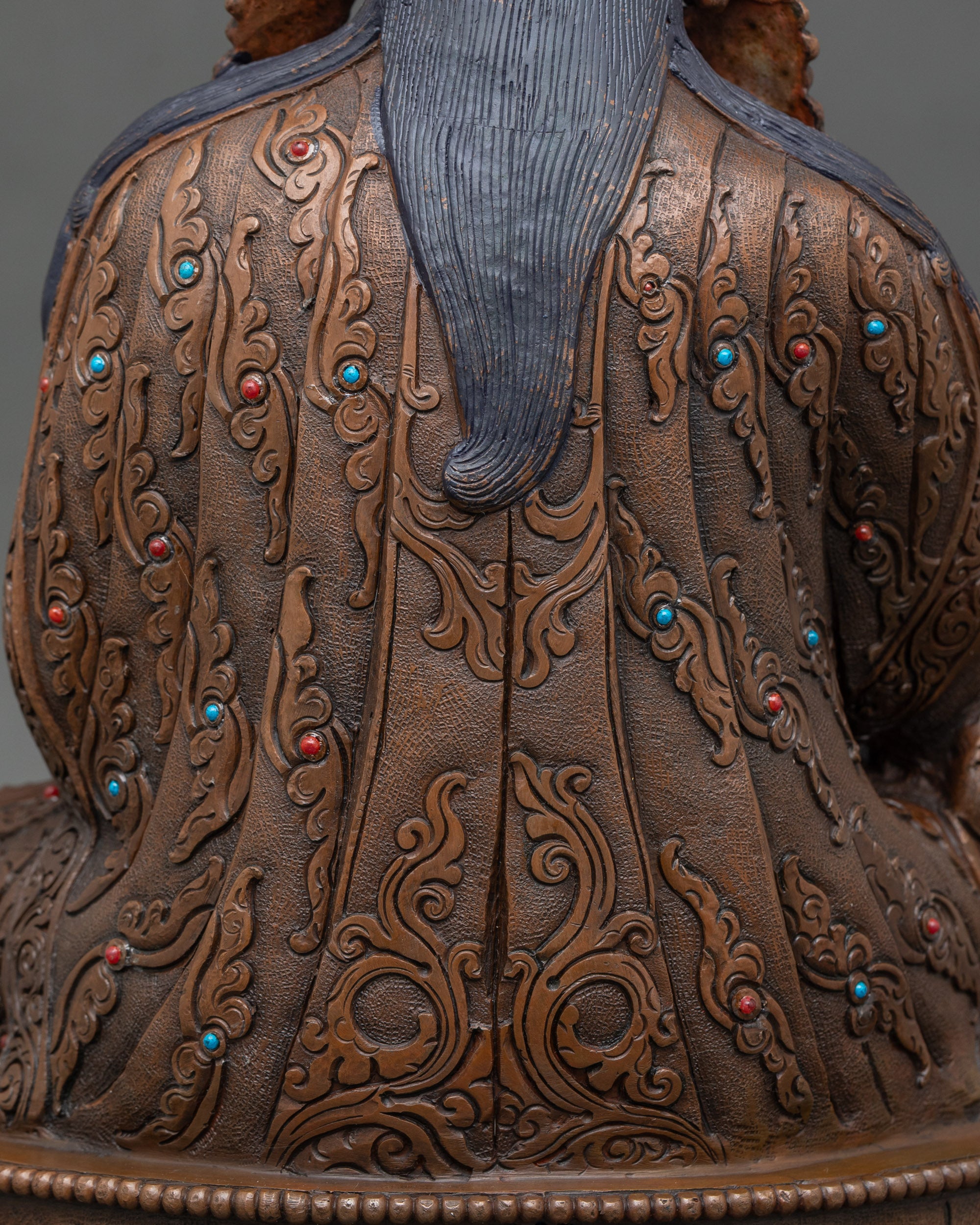 Divine Guru Rinpoche Statue | Traditional Himalayan Buddhist Art