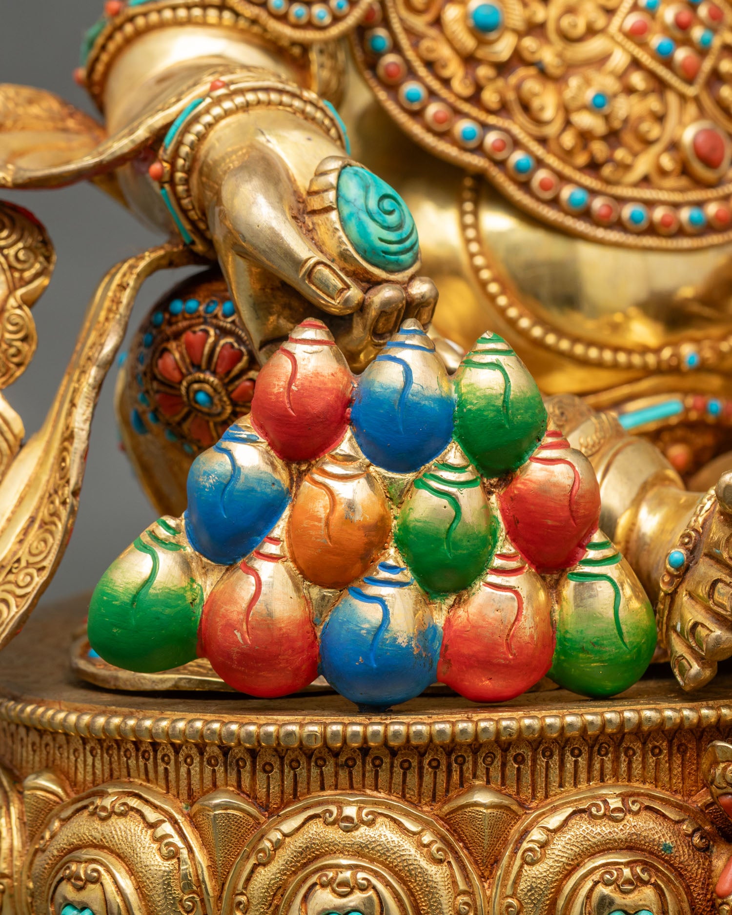 Crown Dzambhala On Throne Statue | Buddhist Wealth Deity Figure