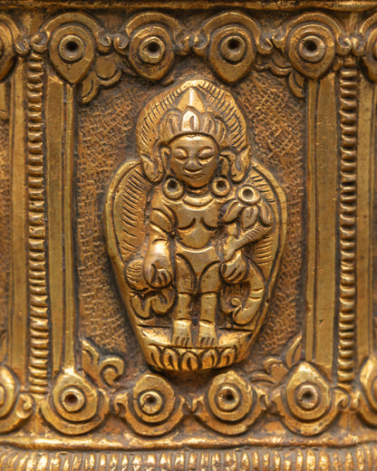 Buddhist Stupa – Traditional Nepalese Craftsmanship