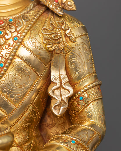 The Crowned Buddha: Symbolism and Spiritual Majesty