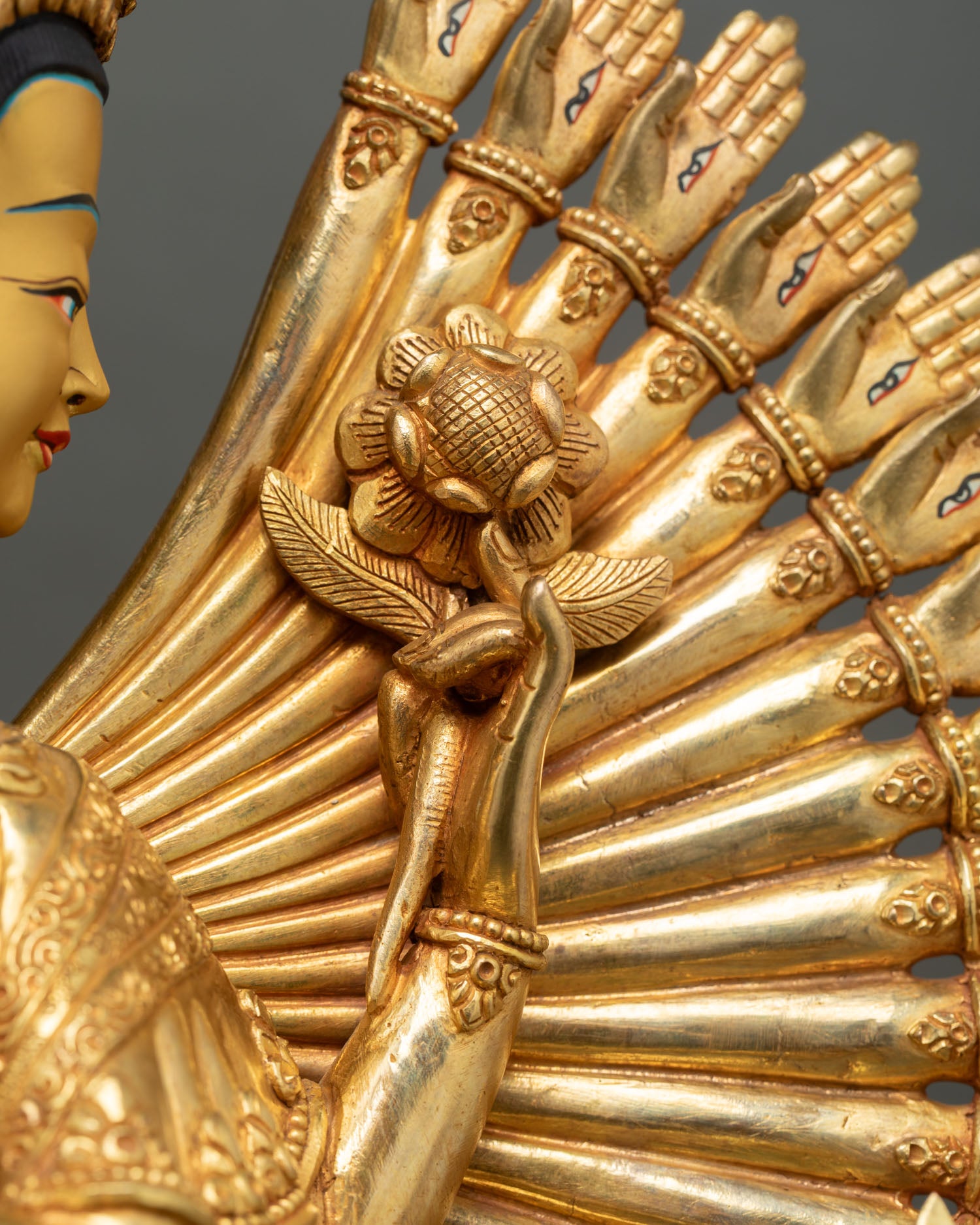 1000-Armed Chenrezig Statue | Buddhist Art of Infinite Mercy