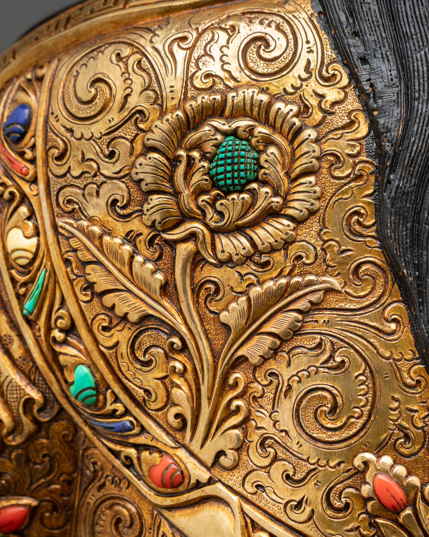 Guru Rinpoche Statue | Traditional Lost-Wax Cast Art from Nepal
