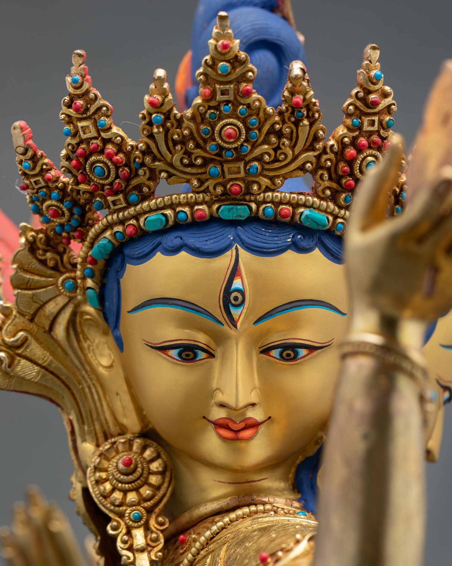 Exquisite Namgyalma Statue | Buddhist Figurine Nepal