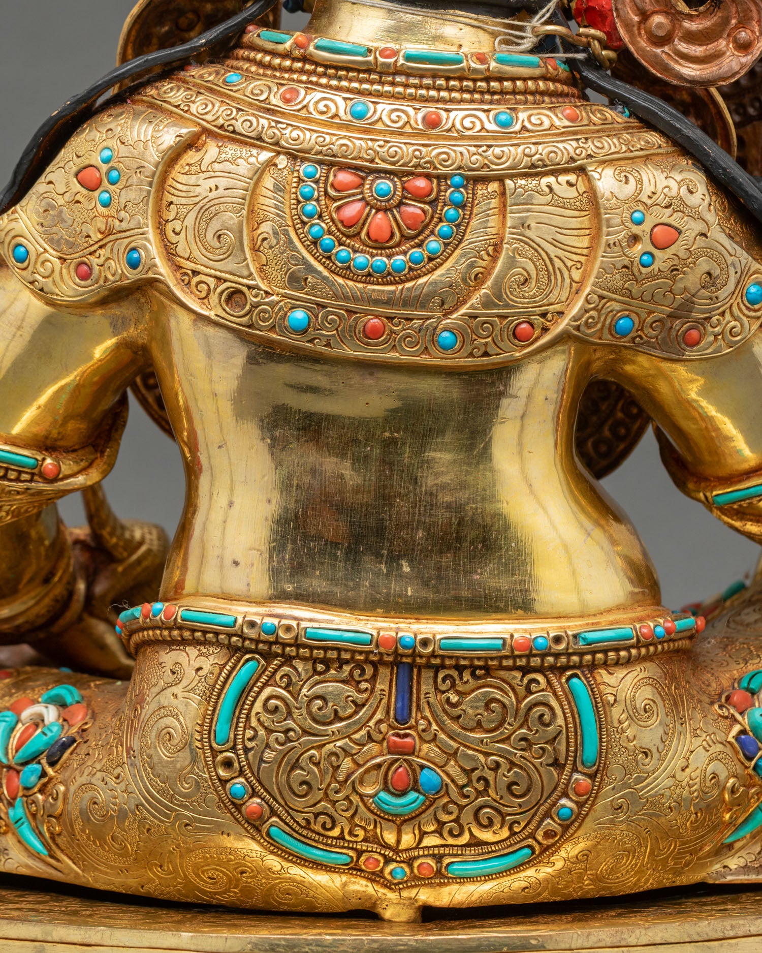 Crown Dzambhala On Throne Statue | Buddhist Wealth Deity Figure