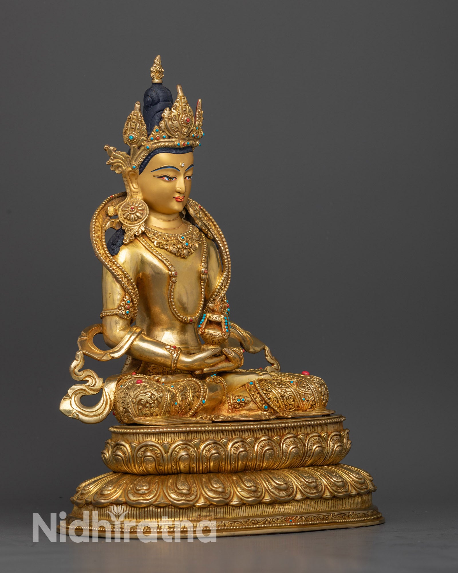 Amitayus Statue: Symbol of Longevity and Spiritual Serenity