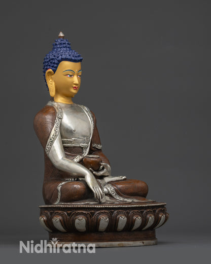 Buddha Shakyamuni Statue
