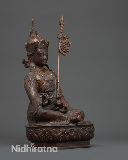 Guru Rinpoche Statue
