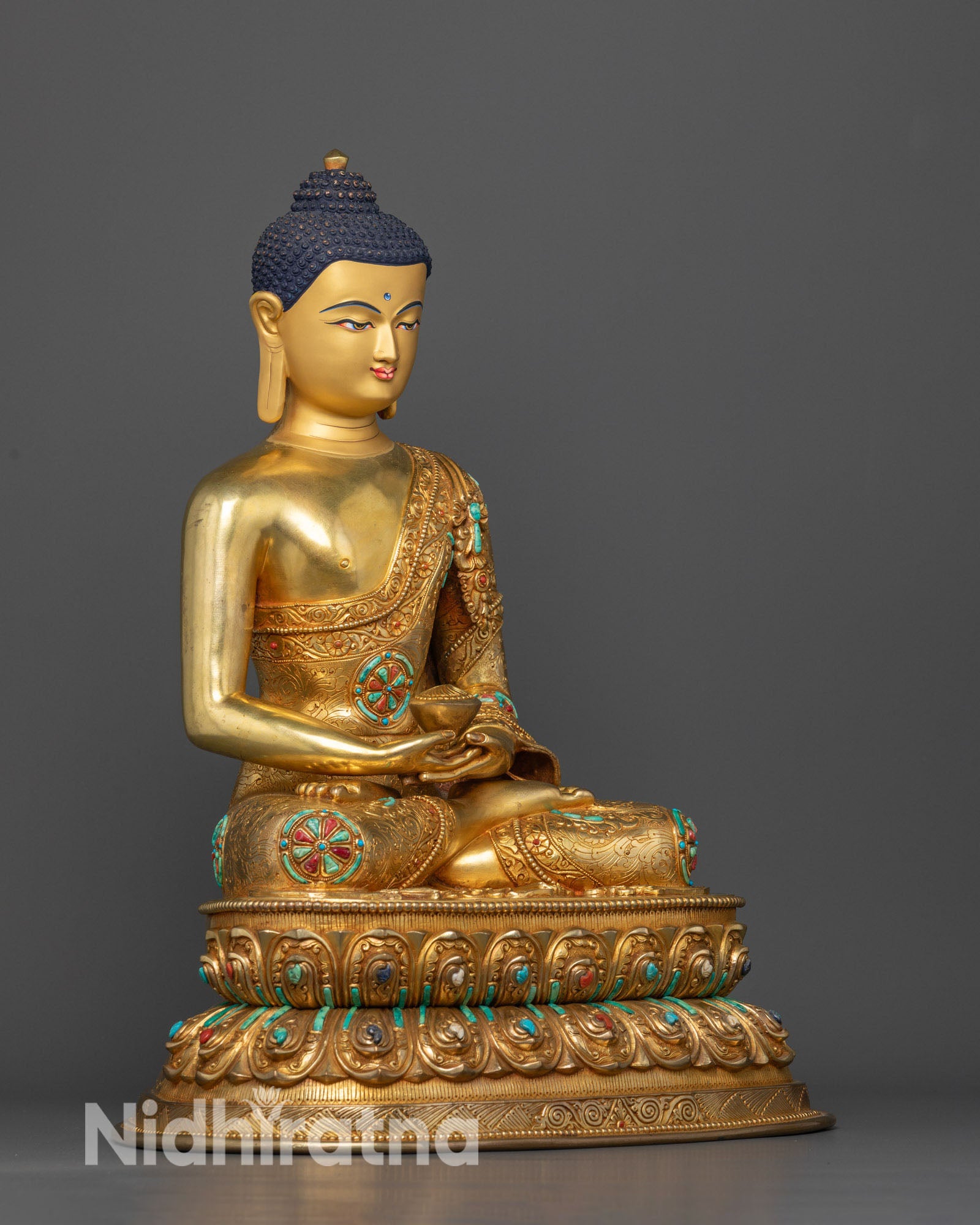 Amitabha Buddha: Beacon of Eternal Enlightenment and Pure Land Wisdom