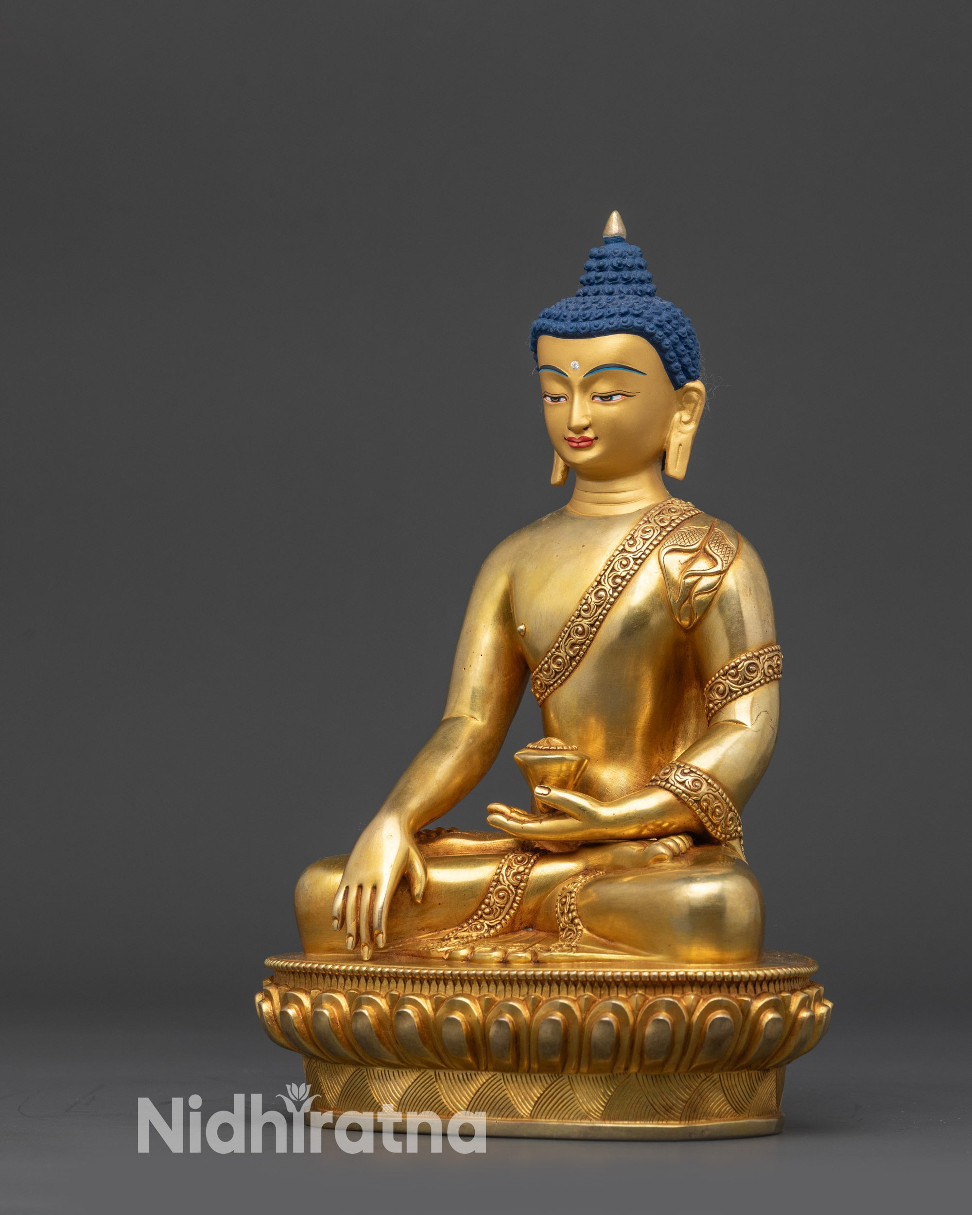 8" Tathagata Shakyamuni Buddha Statue | Traditional Himalayan Art Nepal