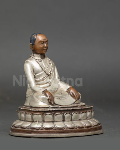 Urgen Rinpoche Statue