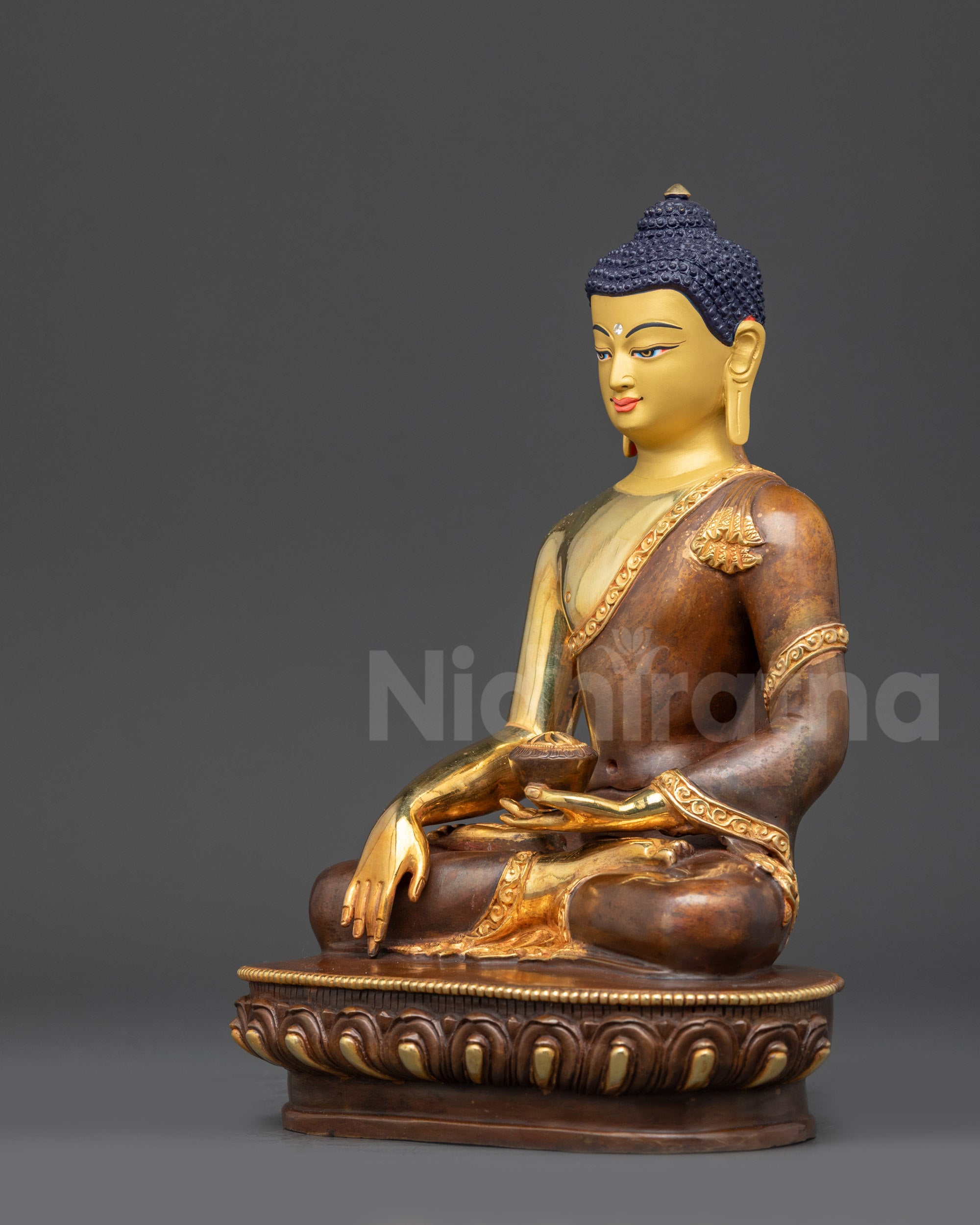 Shakyamuni Buddha Statue