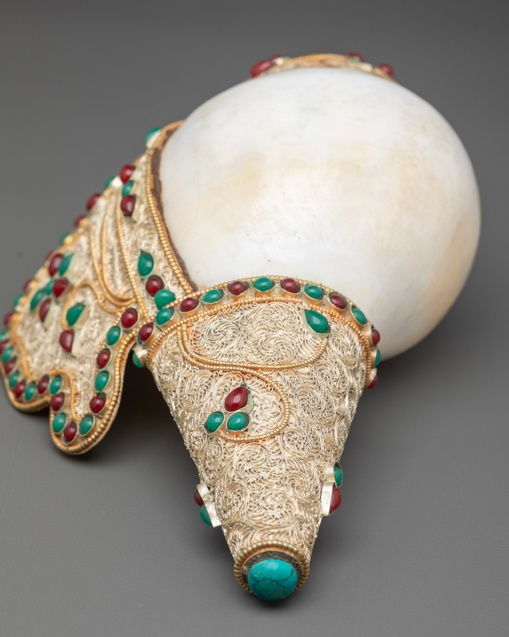 Authentic Conch Shell - Symbol of Buddha's Teachings