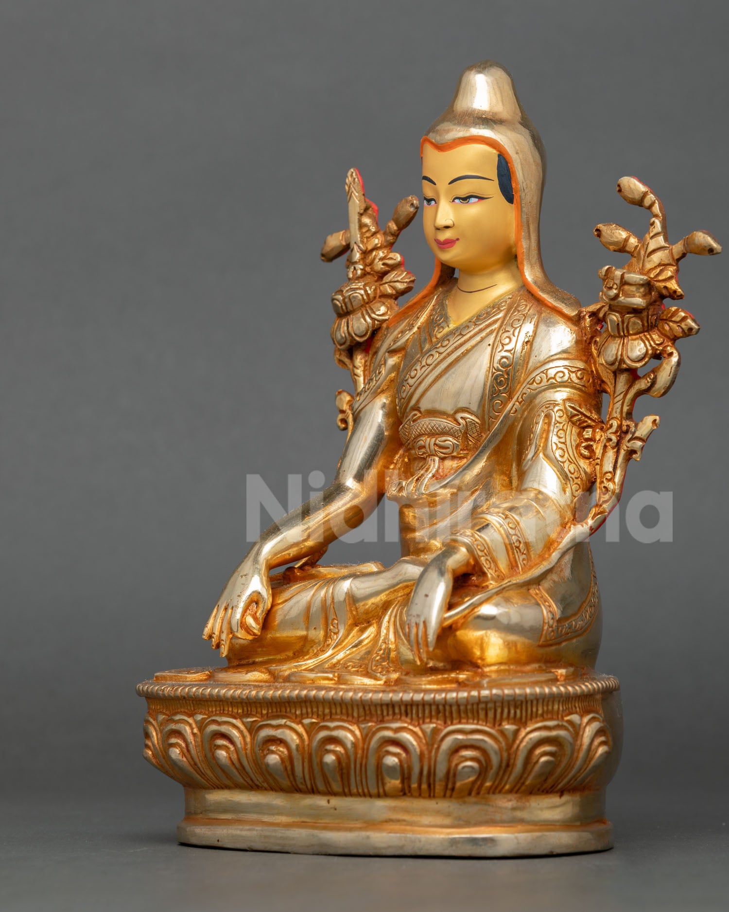 Longchepa Statue