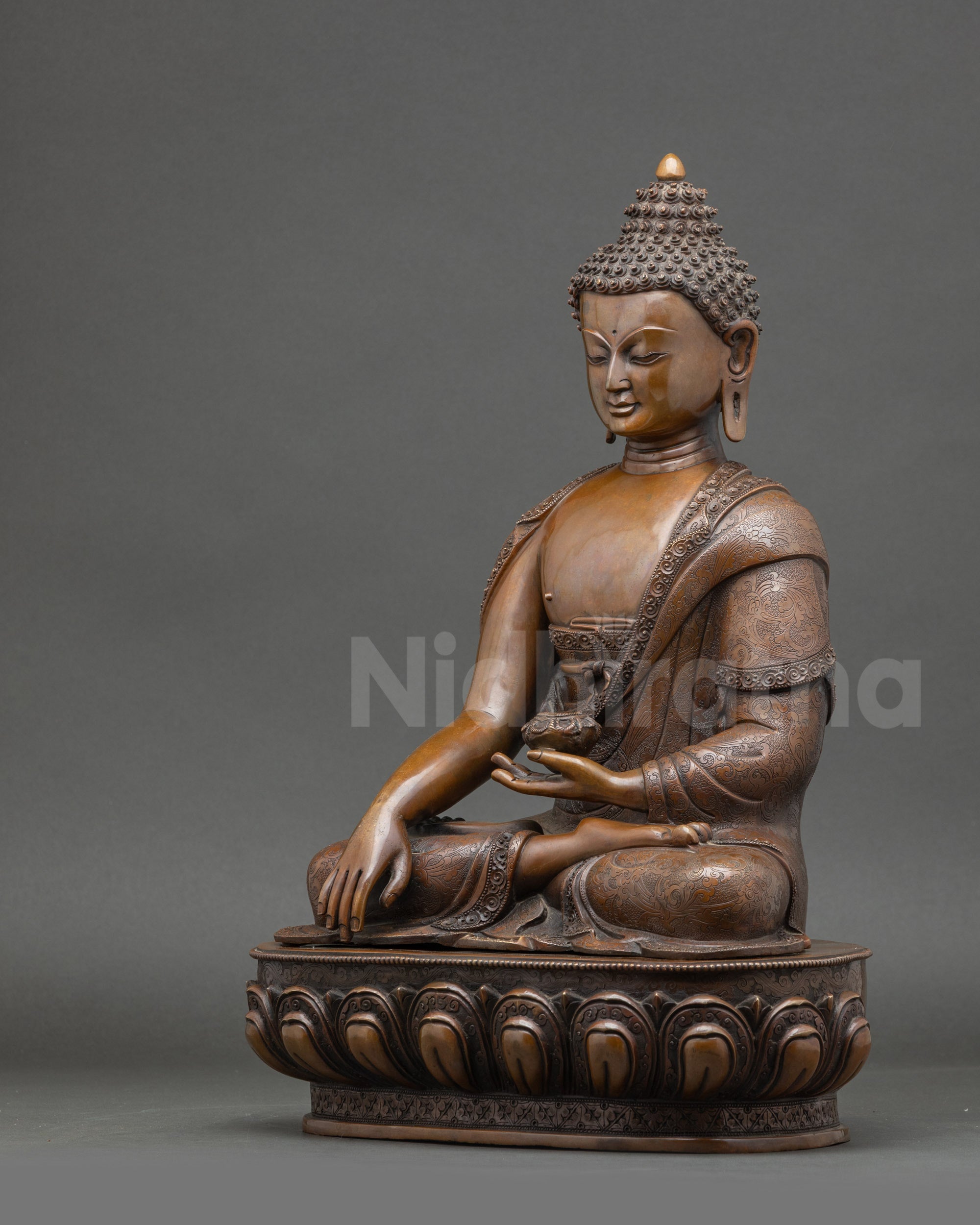 Nepalese Shakyamuni Buddha Statue- A Symbol of Wisdom