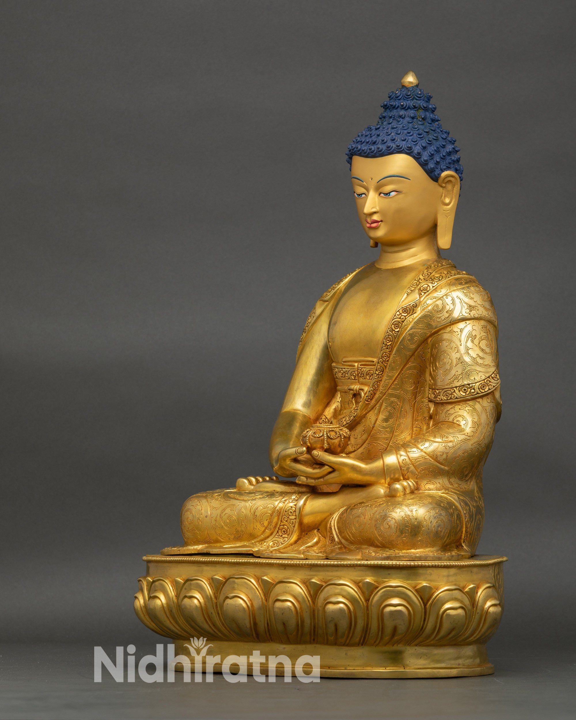 Handmade Amitabha Buddha Statue: Symbol of Infinite Light