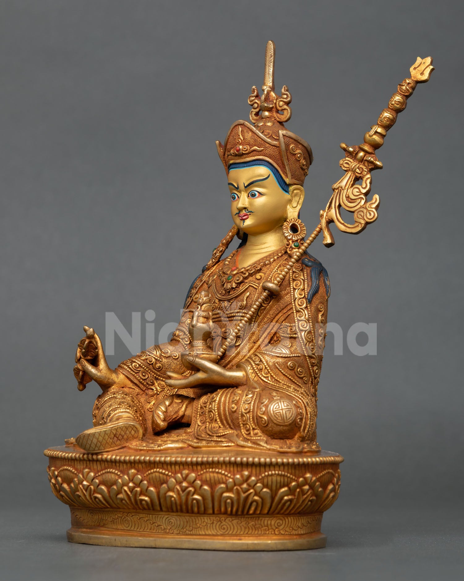 Guru Rinpoche Statue